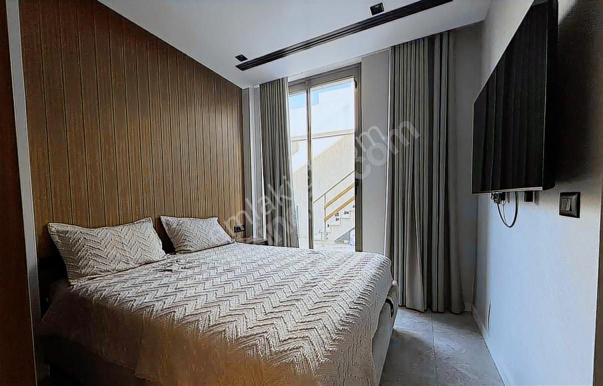 Bodrum'da Müstesnai Deniz Köşe Manzaralı | 6+1 Lüks Villa - Görsel 31