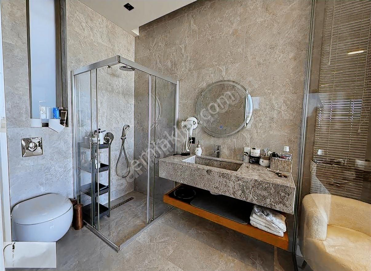 Bodrum'da Müstesnai Deniz Köşe Manzaralı | 6+1 Lüks Villa - Görsel 14