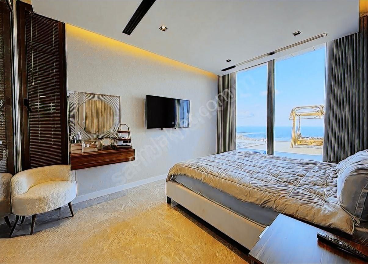 Bodrum'da Müstesnai Deniz Köşe Manzaralı | 6+1 Lüks Villa - Görsel 23