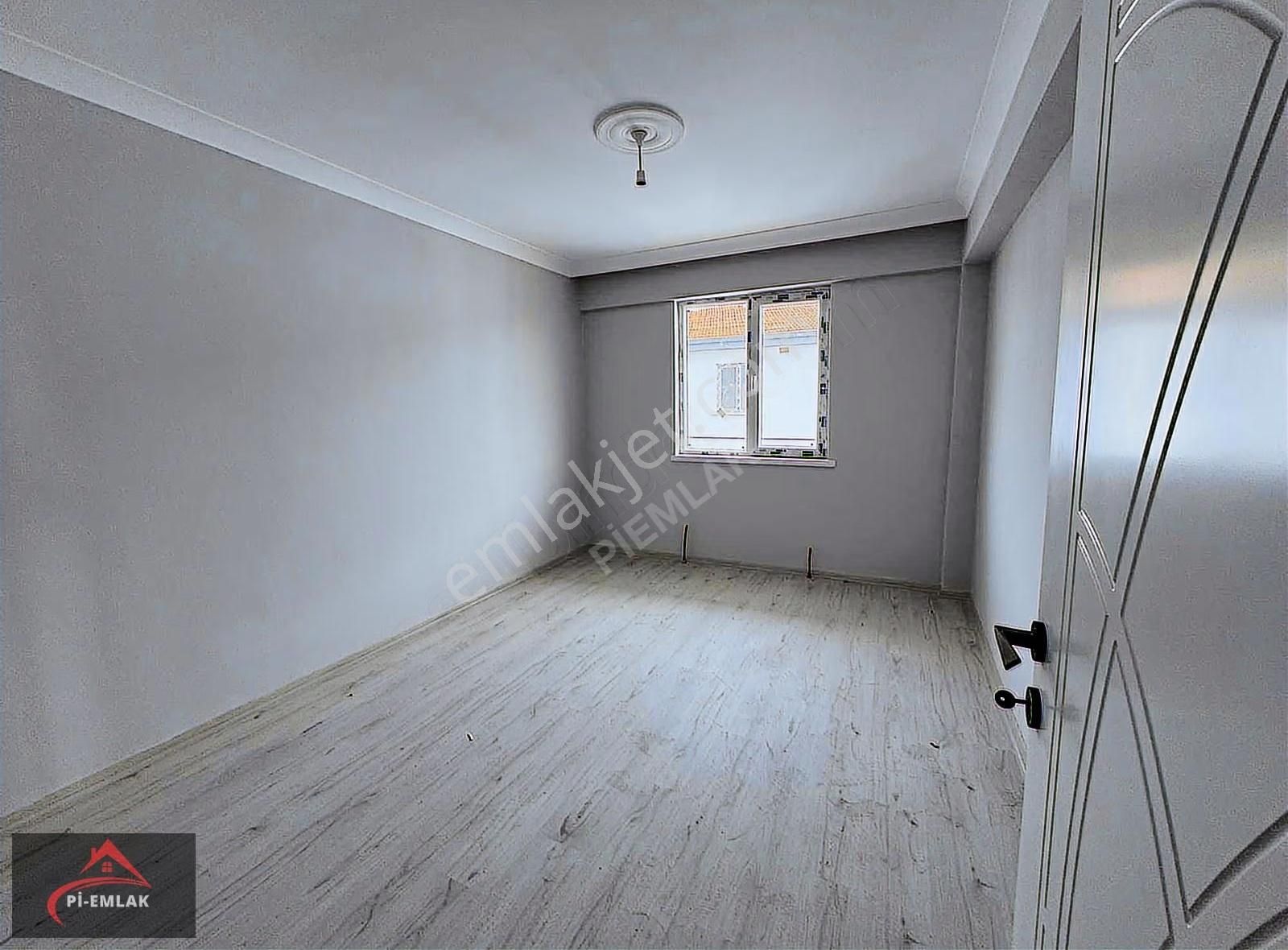 Beşikkaya Mahallesi İstanbul Borsa Lise Karşısı 3.kat Ön Cephe - Görsel 5