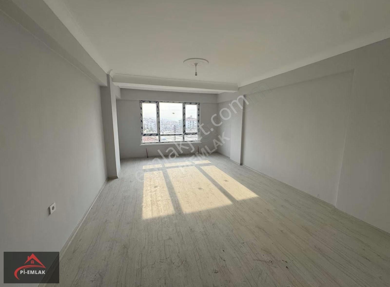 Beşikkaya Mahallesi İstanbul Borsa Lise Karşısı 3.kat Ön Cephe - Görsel 12