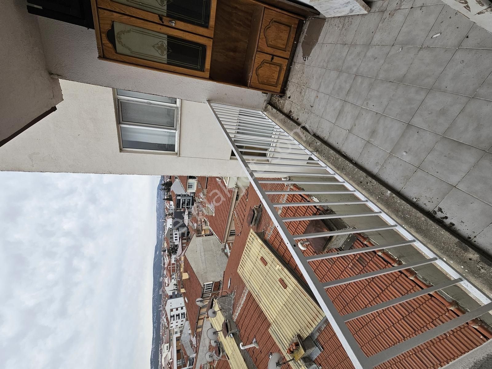 Osmangazi' De Cadde Üzerinde Yenilenmiş, Kiralık 3+1 Daire - Görsel 16