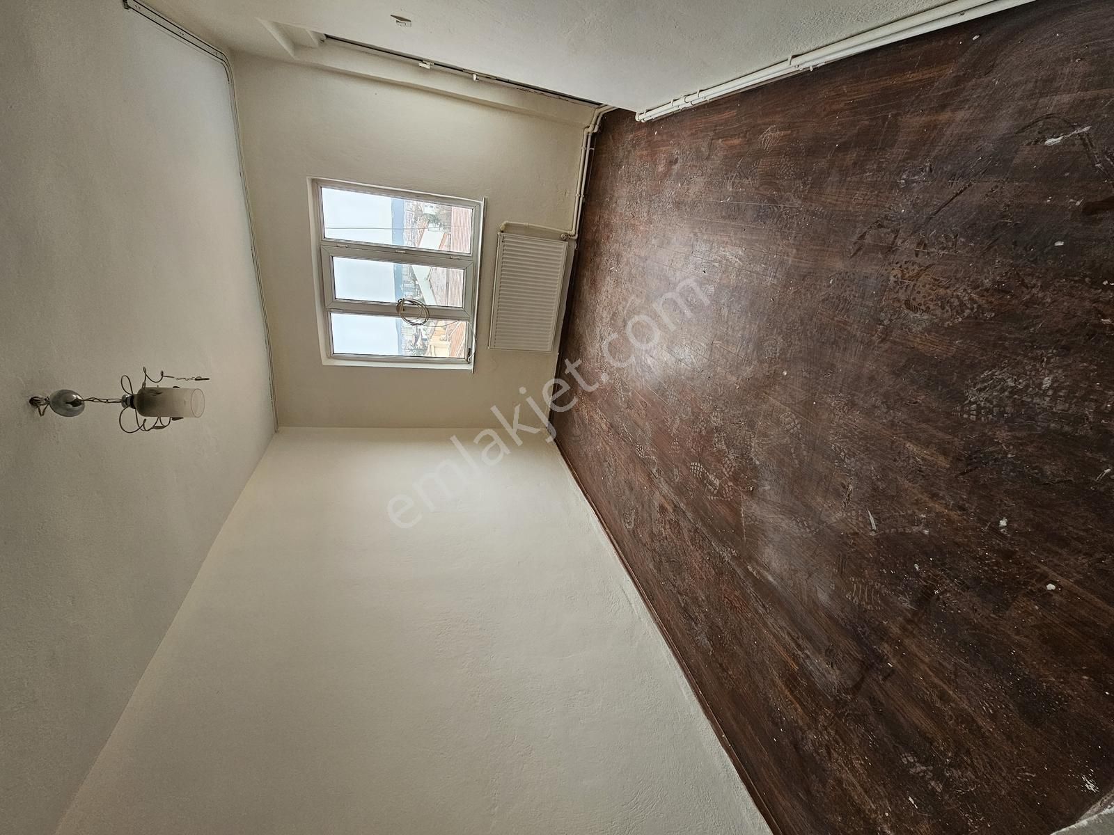 Osmangazi' De Cadde Üzerinde Yenilenmiş, Kiralık 3+1 Daire - Görsel 8