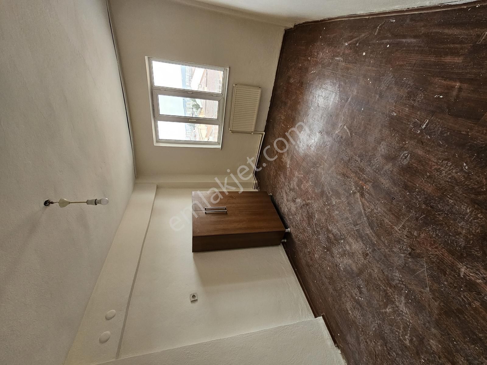 Osmangazi' De Cadde Üzerinde Yenilenmiş, Kiralık 3+1 Daire - Görsel 15