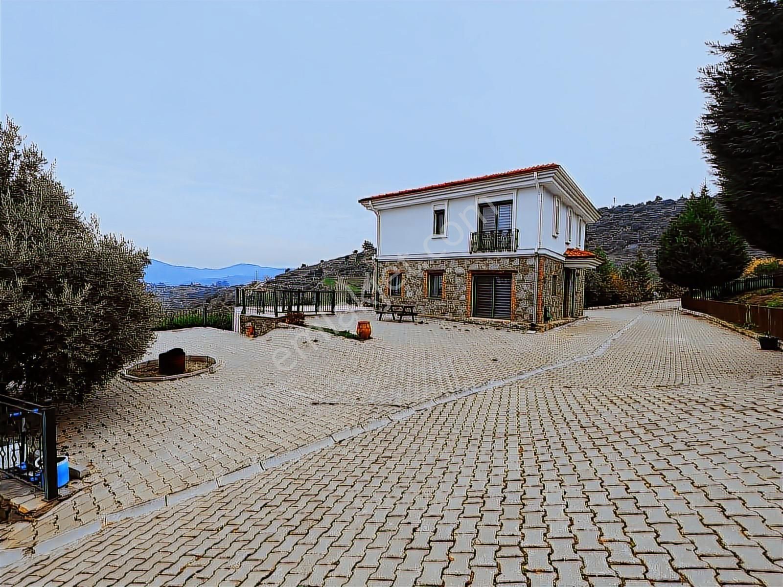 Şirince'de İşletme Ruhsatlı Satılık Çiftlik Evi Ve Arazisi - Görsel 19