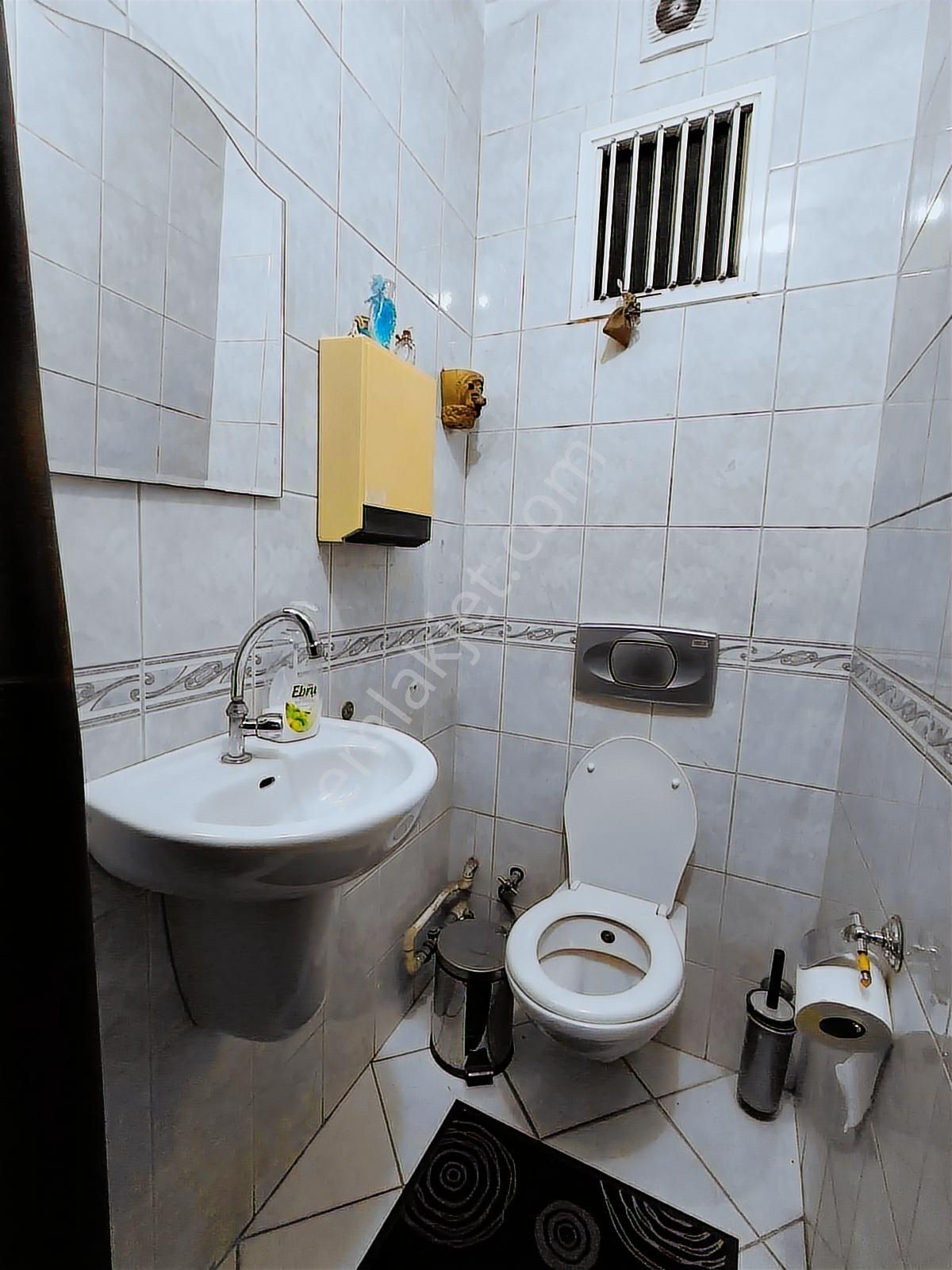 Şişli Anacadde Hazırmüşterili 1.katta Faal Devren Kiralık Kuaför - Görsel 9