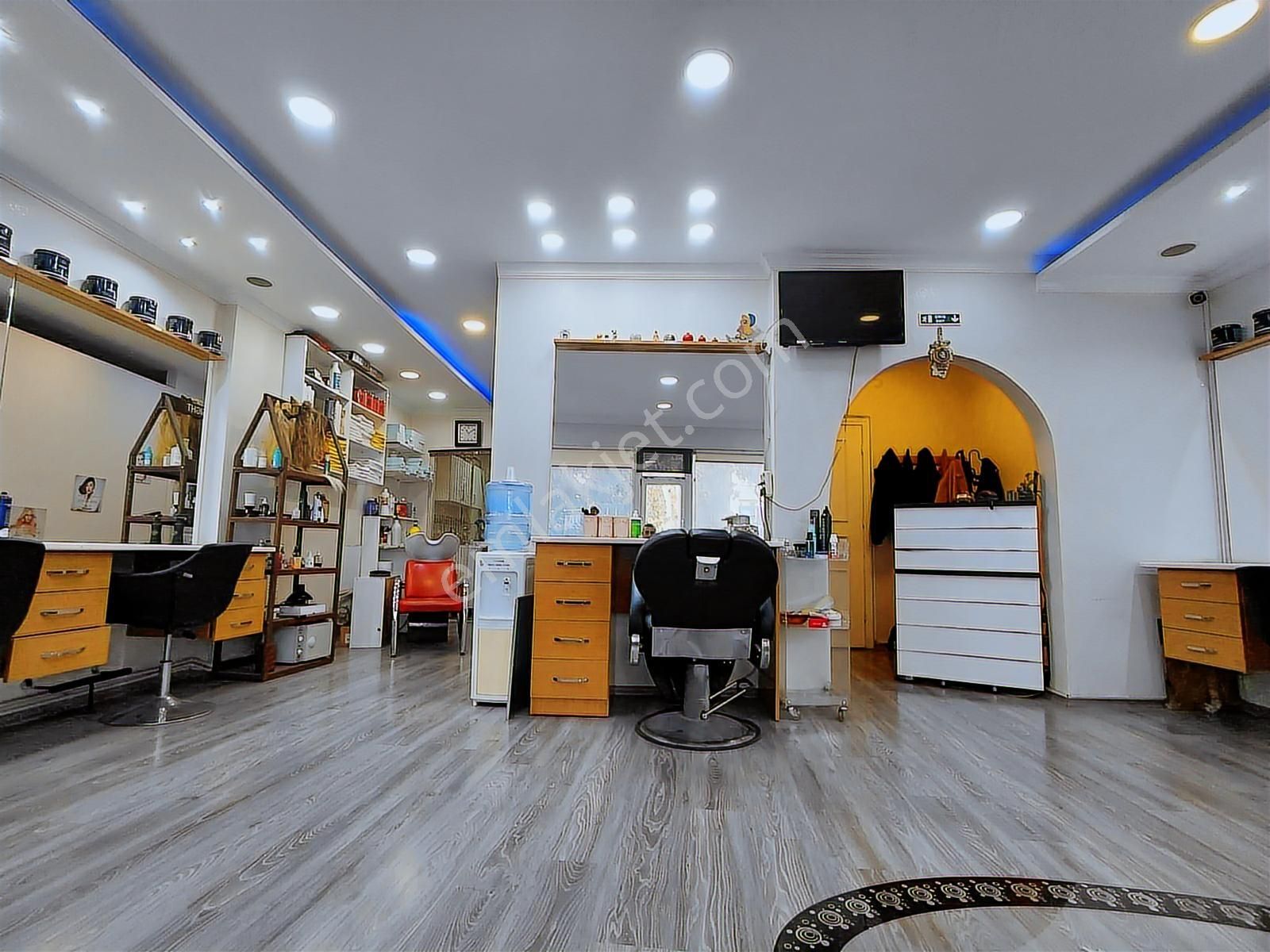 Şişli Anacadde Hazırmüşterili 1.katta Faal Devren Kiralık Kuaför - Görsel 29