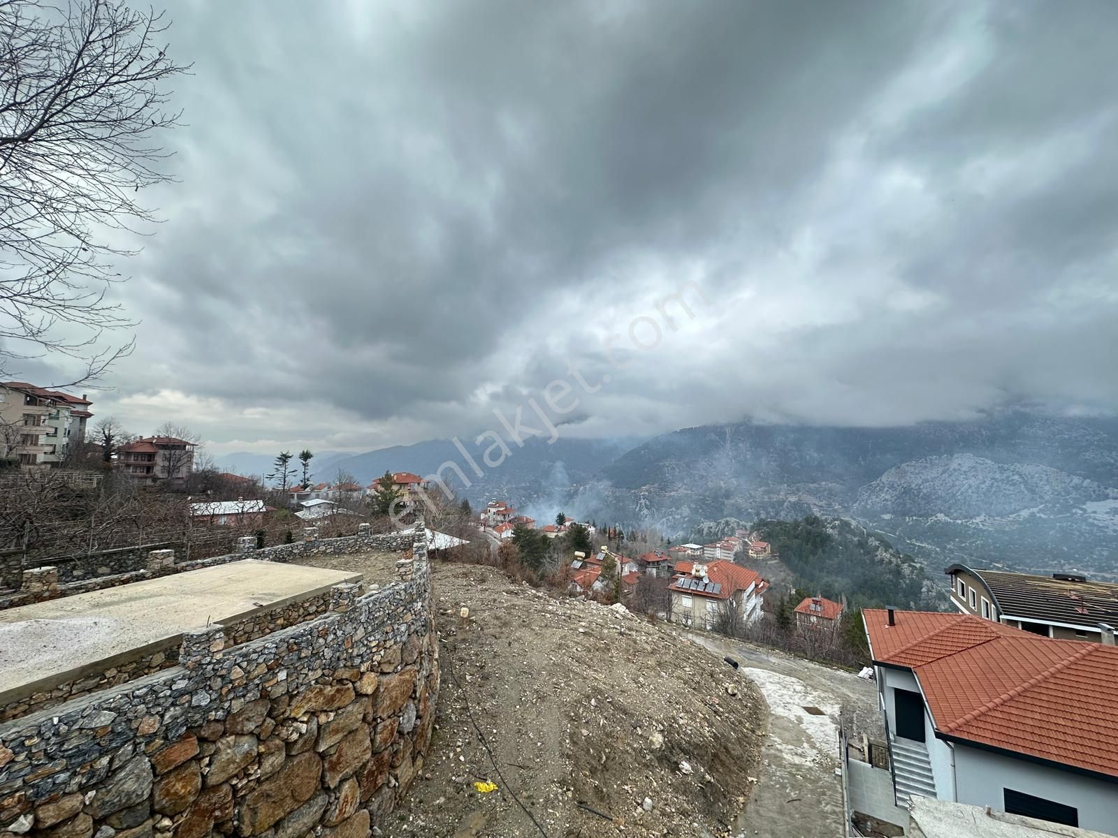 Alanya Gedevet'de Satılık 526m2 Yola Sıfır Masrafsız Tarla - Görsel 3