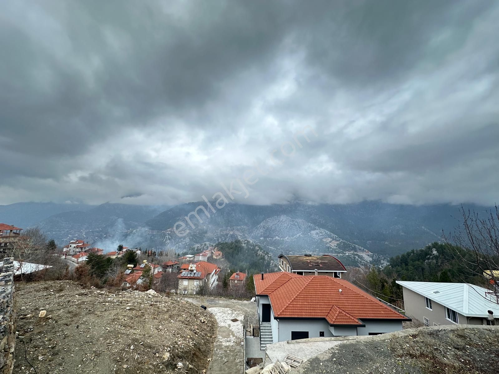 Alanya Gedevet'de Satılık 526m2 Yola Sıfır Masrafsız Tarla - Görsel 4