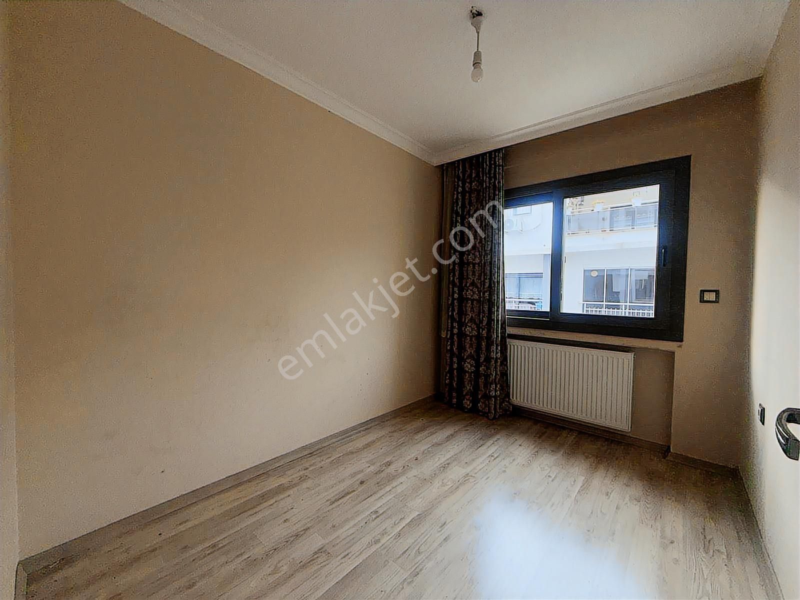 Çiğli Yeni Mahalle'de; Asansörlü, Arakat, 2+1, Eşyasız, Doğalgaz - Görsel 26