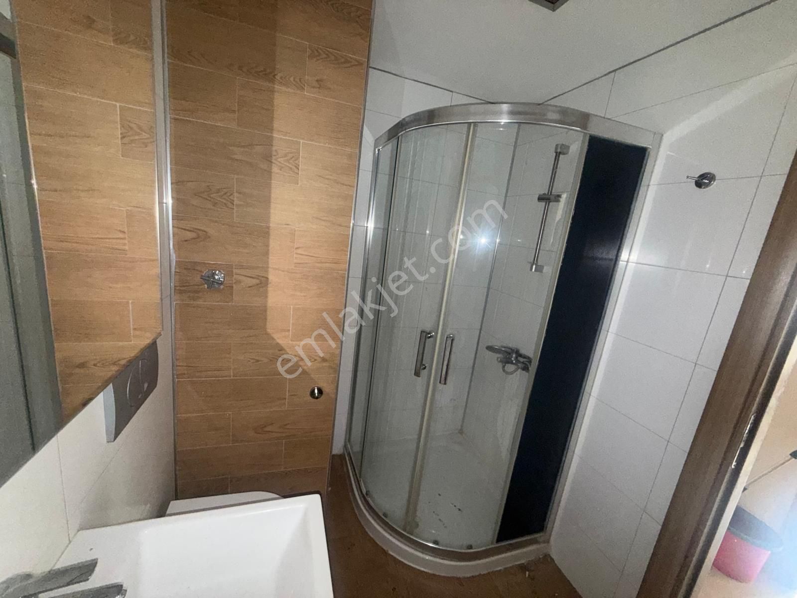 Çiğli Yeni Mahalle'de; Asansörlü, Arakat, 2+1, Eşyasız, Doğalgaz - Görsel 10