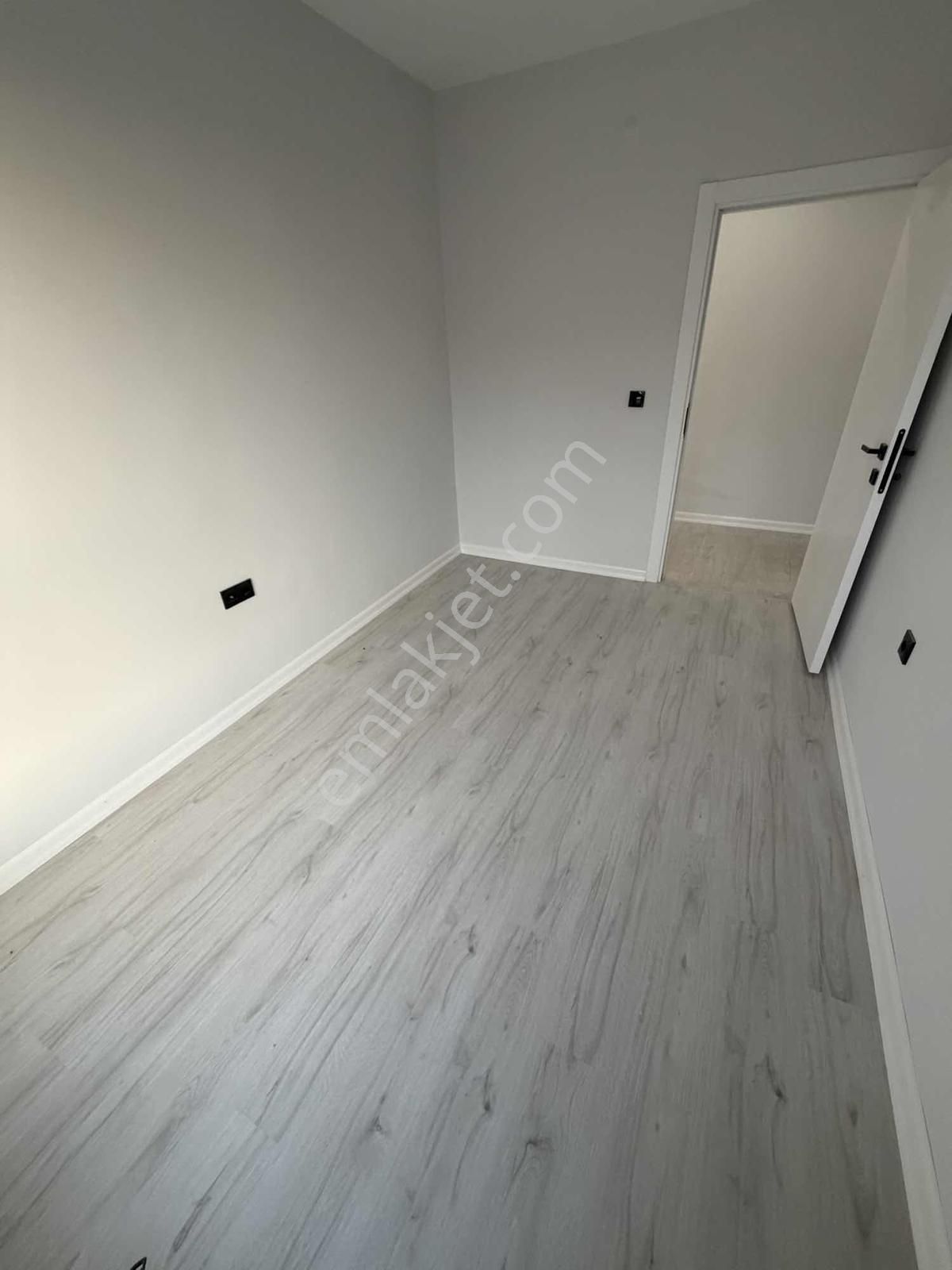 Fazelden Gazi Yakup Satar Ve Derman Cad. Yakını Köşe 2+1 - Görsel 22