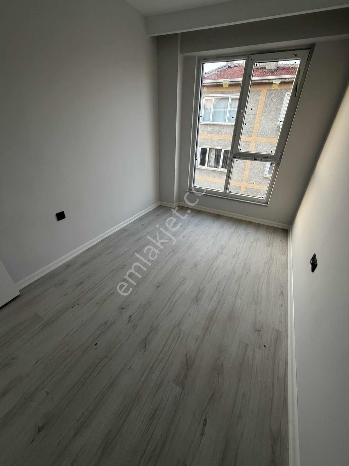 Fazelden Gazi Yakup Satar Ve Derman Cad. Yakını Köşe 2+1 - Görsel 12