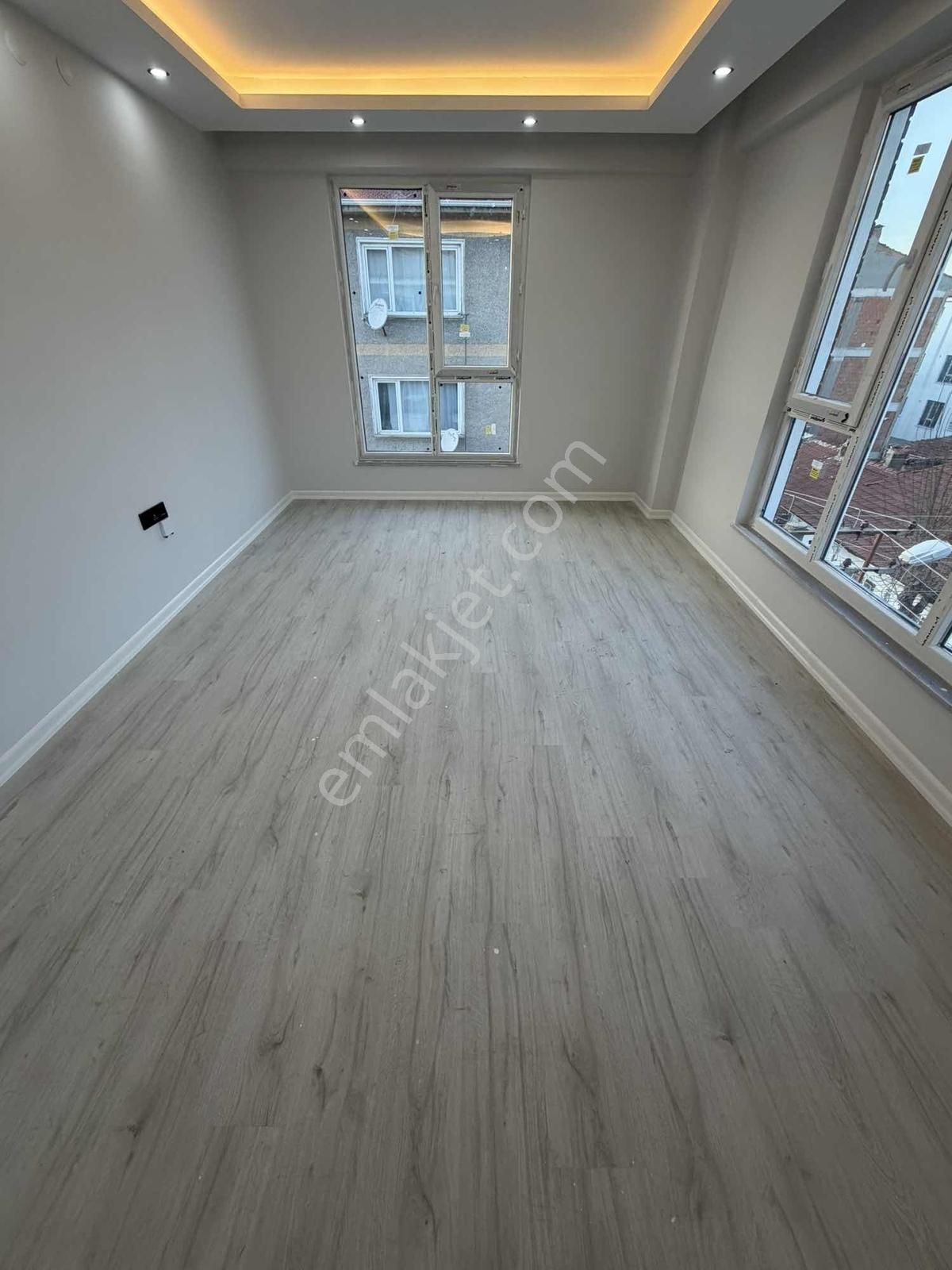 Fazelden Gazi Yakup Satar Ve Derman Cad. Yakını Köşe 2+1 - Görsel 18