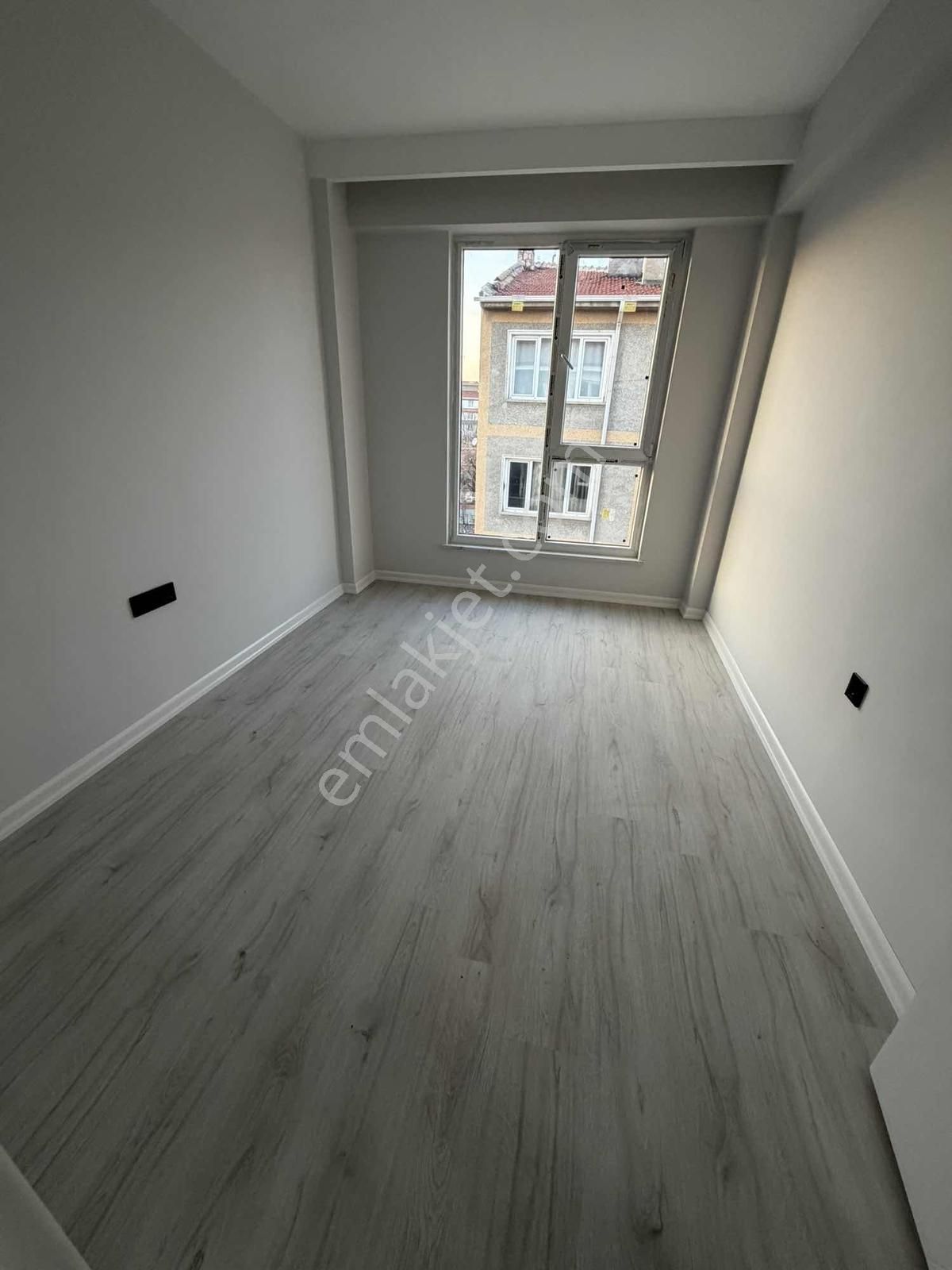 Fazelden Gazi Yakup Satar Ve Derman Cad. Yakını Köşe 2+1 - Görsel 14