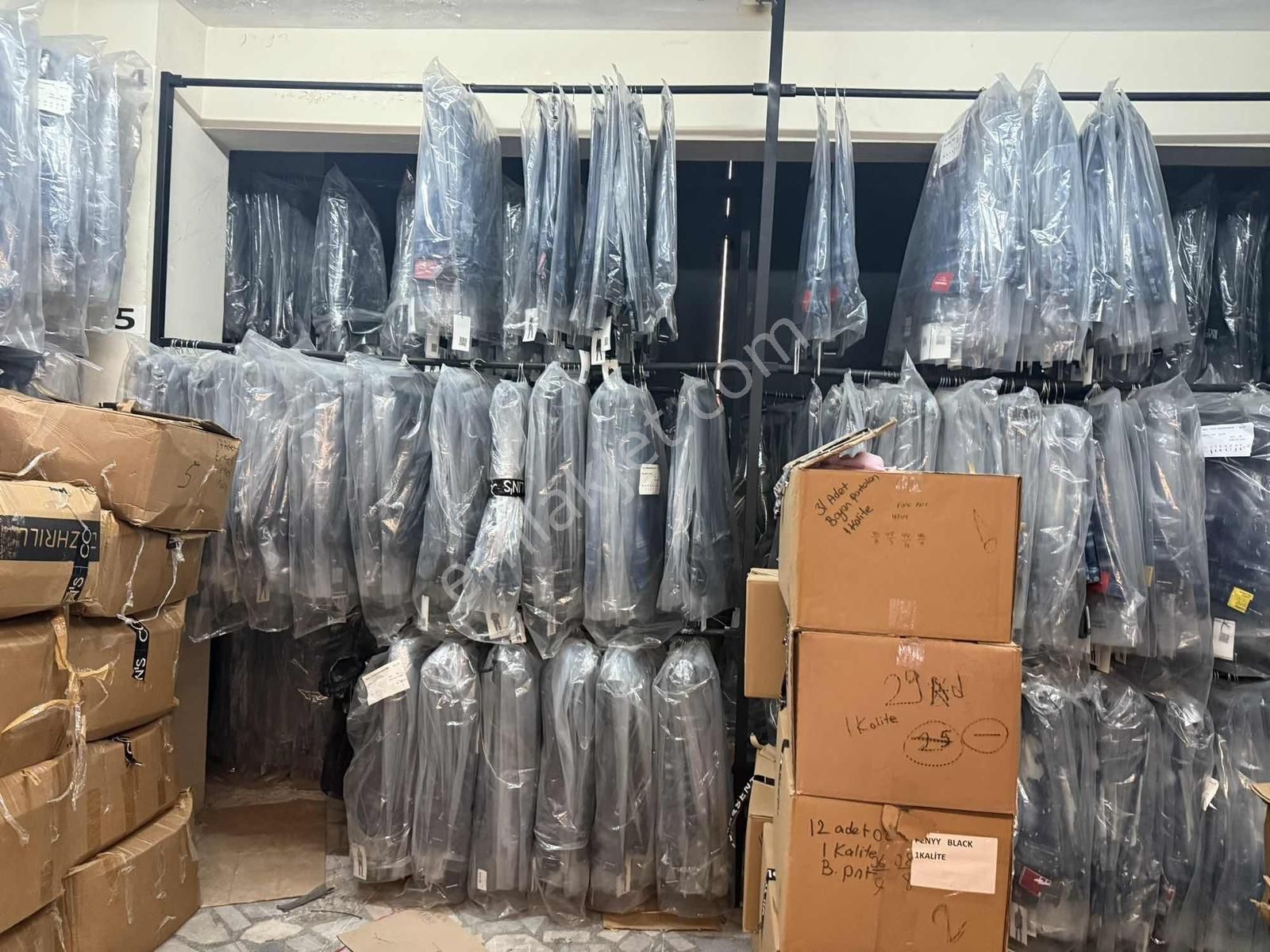 Yenibosna Çobançeşmede Düz Giriş Satılık İş Yeri - Görsel 13