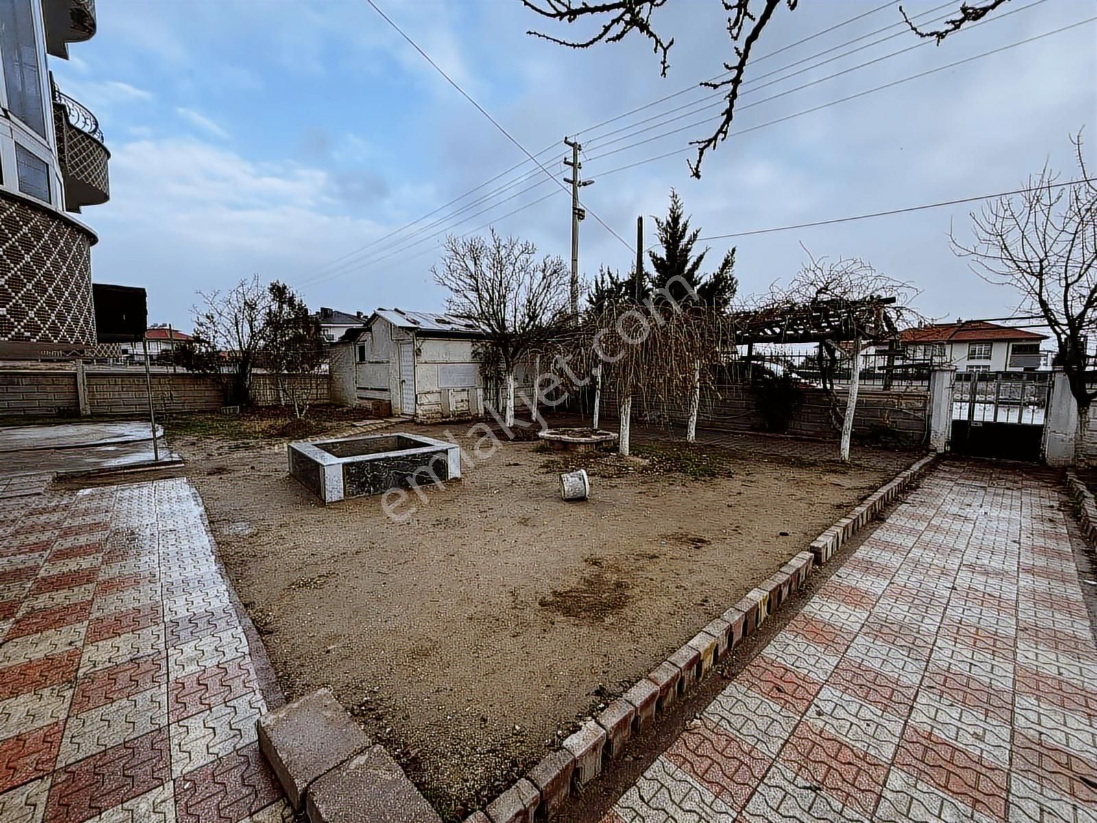 Korcan Caddesi Üzeri 4 Cepheli Full Yapılı 3+1 Satılık Daire - Görsel 8