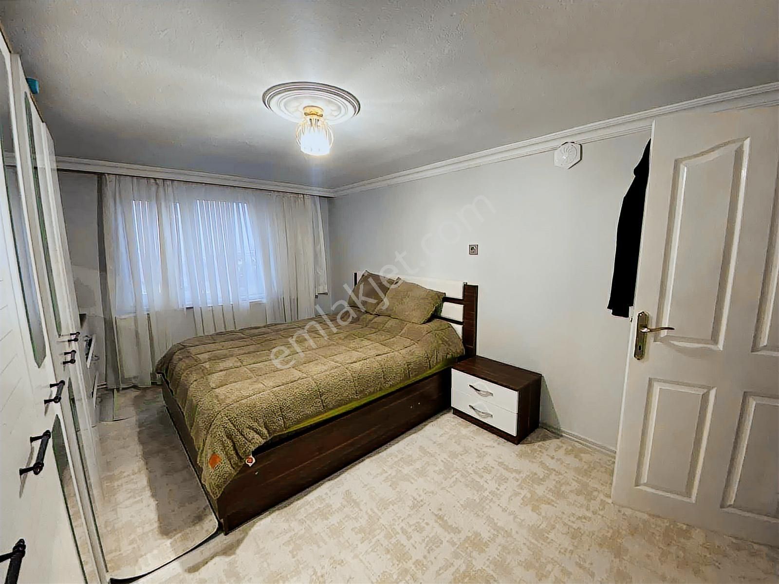 Korcan Caddesi Üzeri 4 Cepheli Full Yapılı 3+1 Satılık Daire - Görsel 5