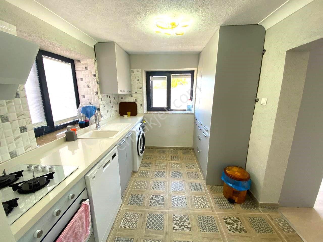 🔴 Aktiften Pelitköyde Geniş Bahçeli Satılık 3+1 Müstalik Ev - Görsel 3