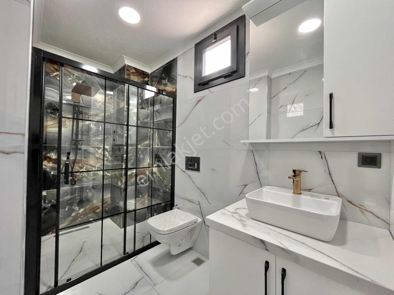 Onur Yıldırımdan Havuzlu Tam Bağımsız Deniz Manzaralı 5+1 Villa - Görsel 25