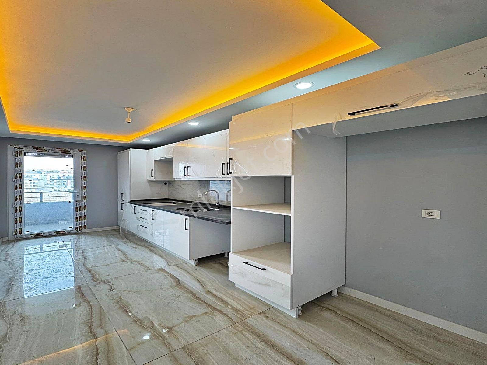 Cadde34 Yapı'dan Gürpınar Sahil'de Ebeveyn Banyolu Sıfır 2+1 Çift Balkonlu Satılık Arakat Daire!! - Görsel 7