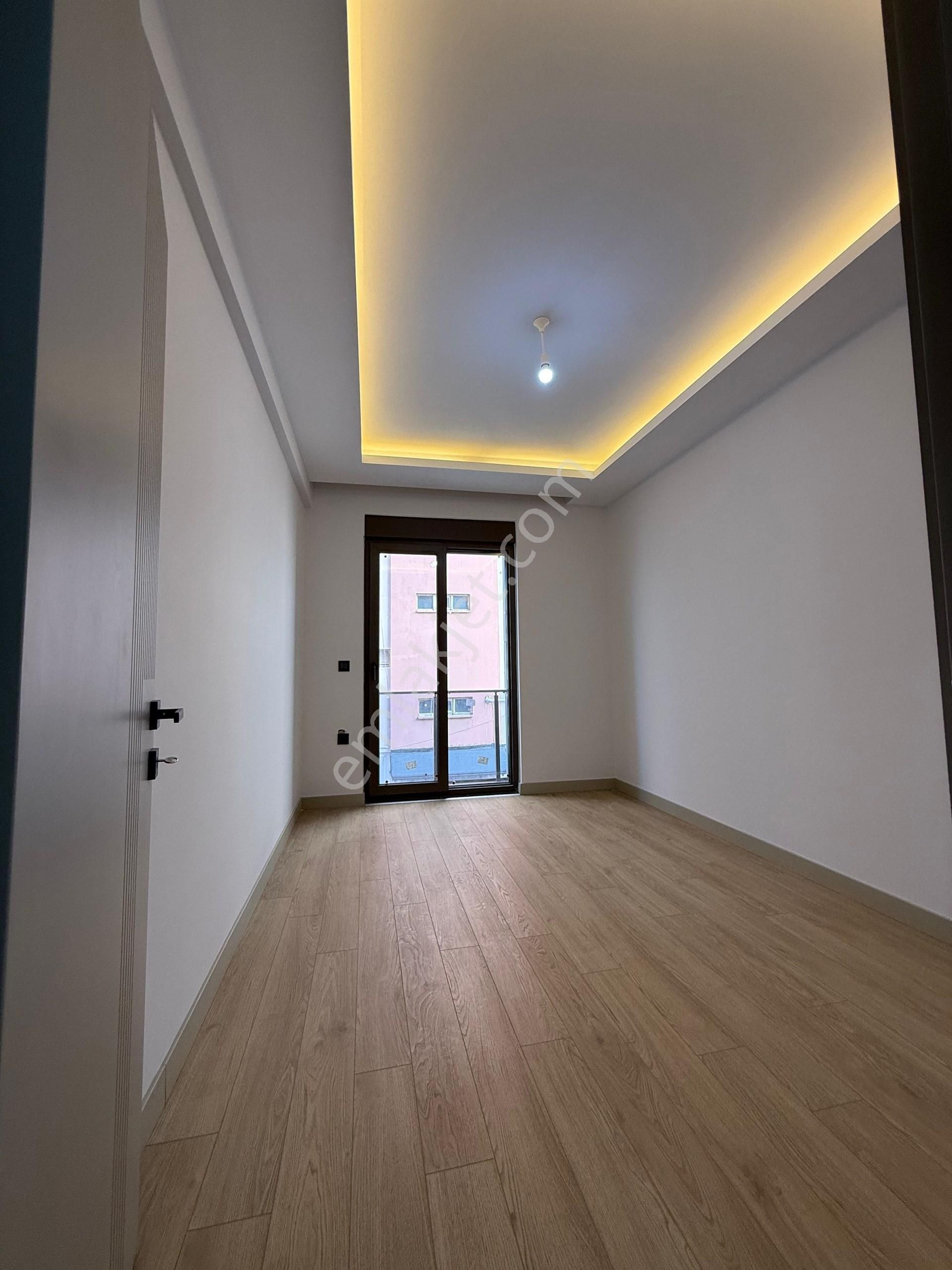 Bahçelievler’de Denize Yürüme Mesafesinde Sıfır 2+1 Lüks Satılık Daire - Görsel 7