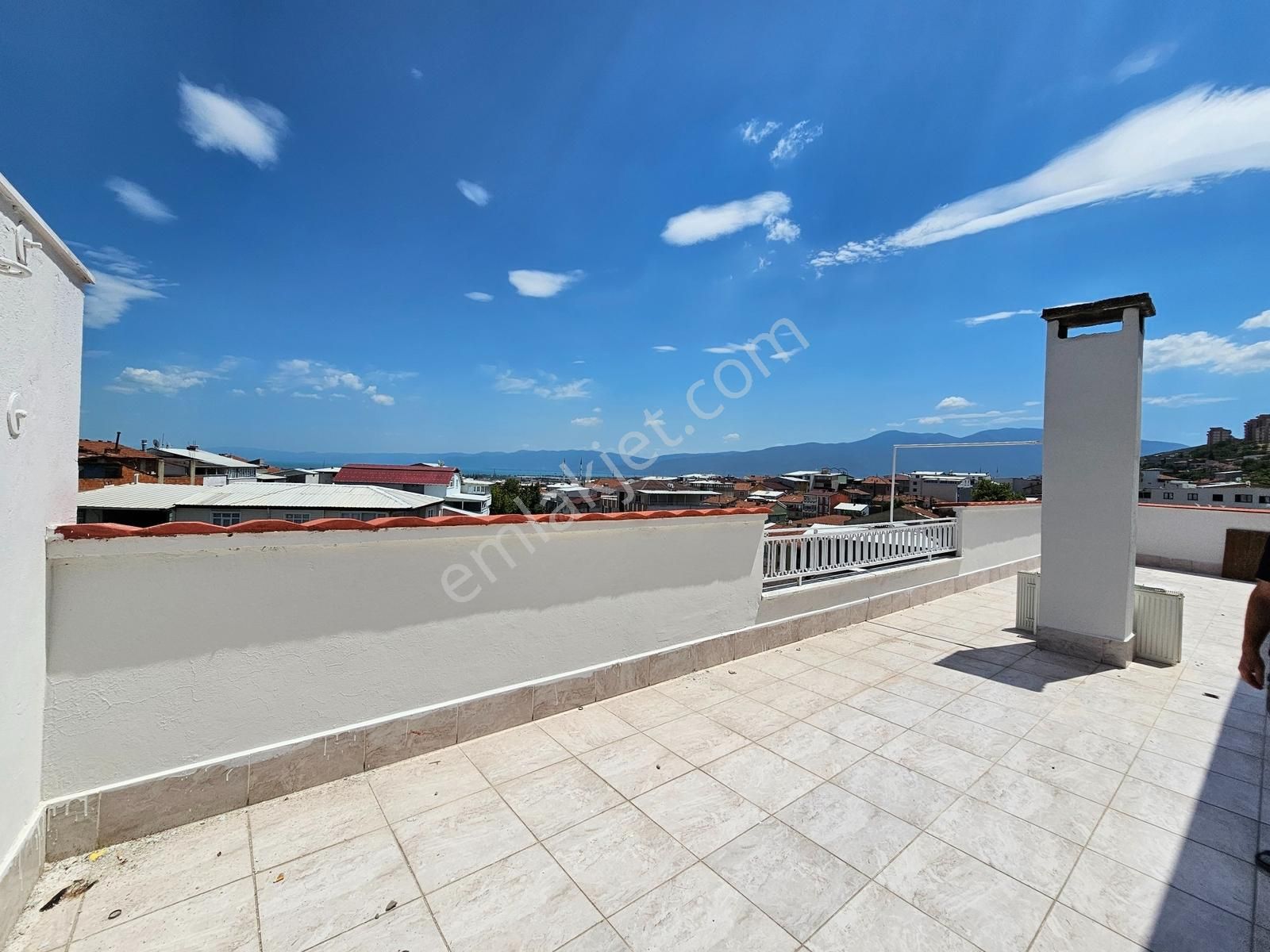 Global World Vizyon Gayrimenkulden Arapzade Mahallesinde Satılı - Görsel 10