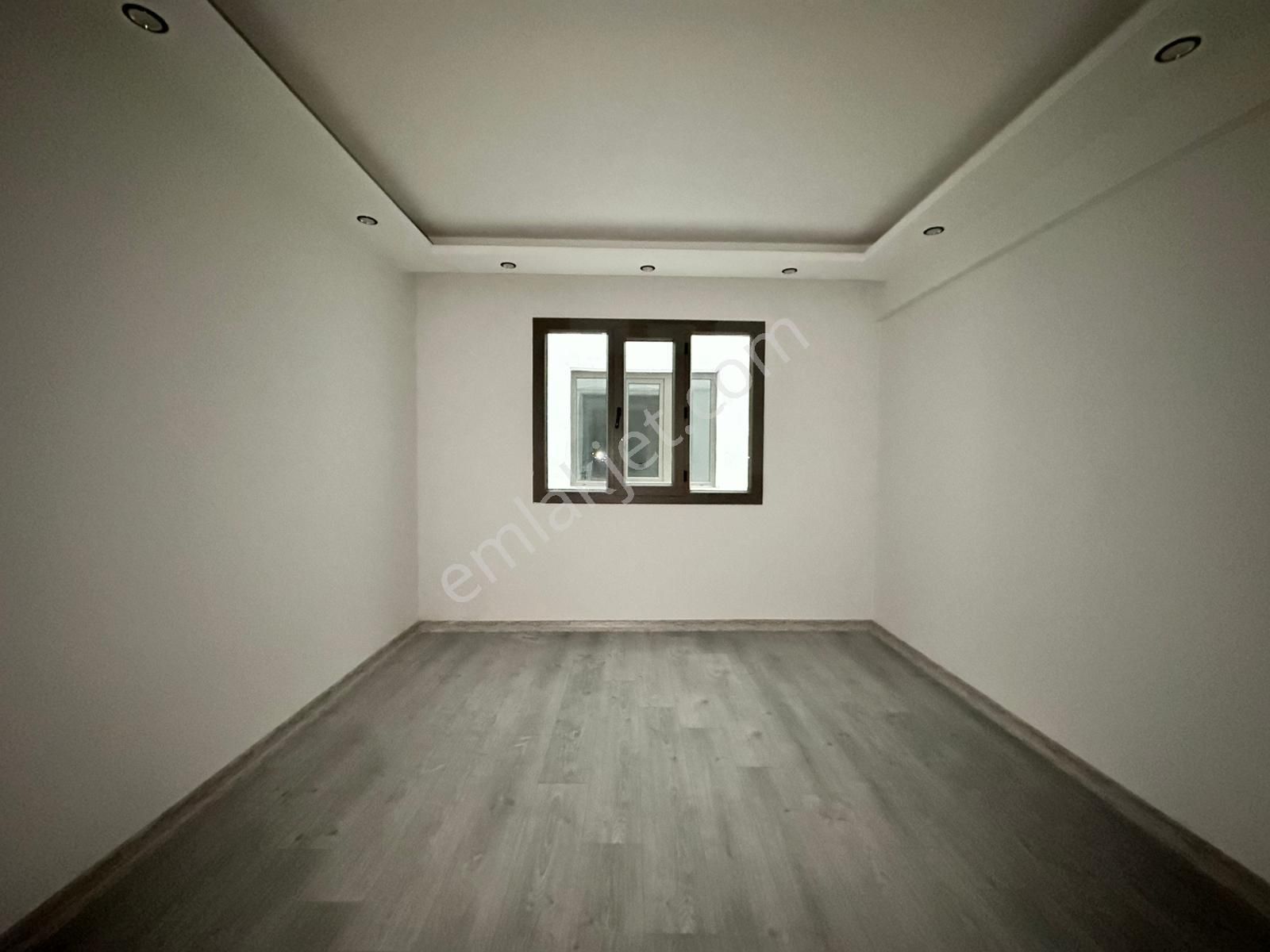 Manisa Muradiye Mah.cumhuriyet Meydanı Cvr3+1 Lüx Sıfır Arakat - Görsel 11