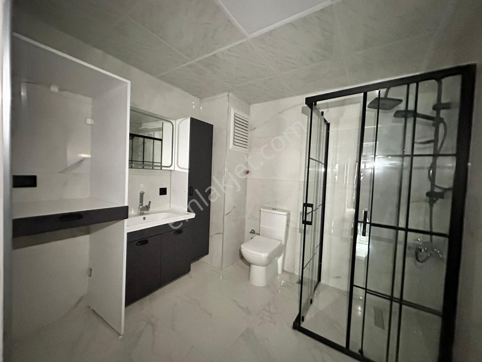 Manisa Muradiye Mah.cumhuriyet Meydanı Cvr3+1 Lüx Sıfır Arakat - Görsel 26