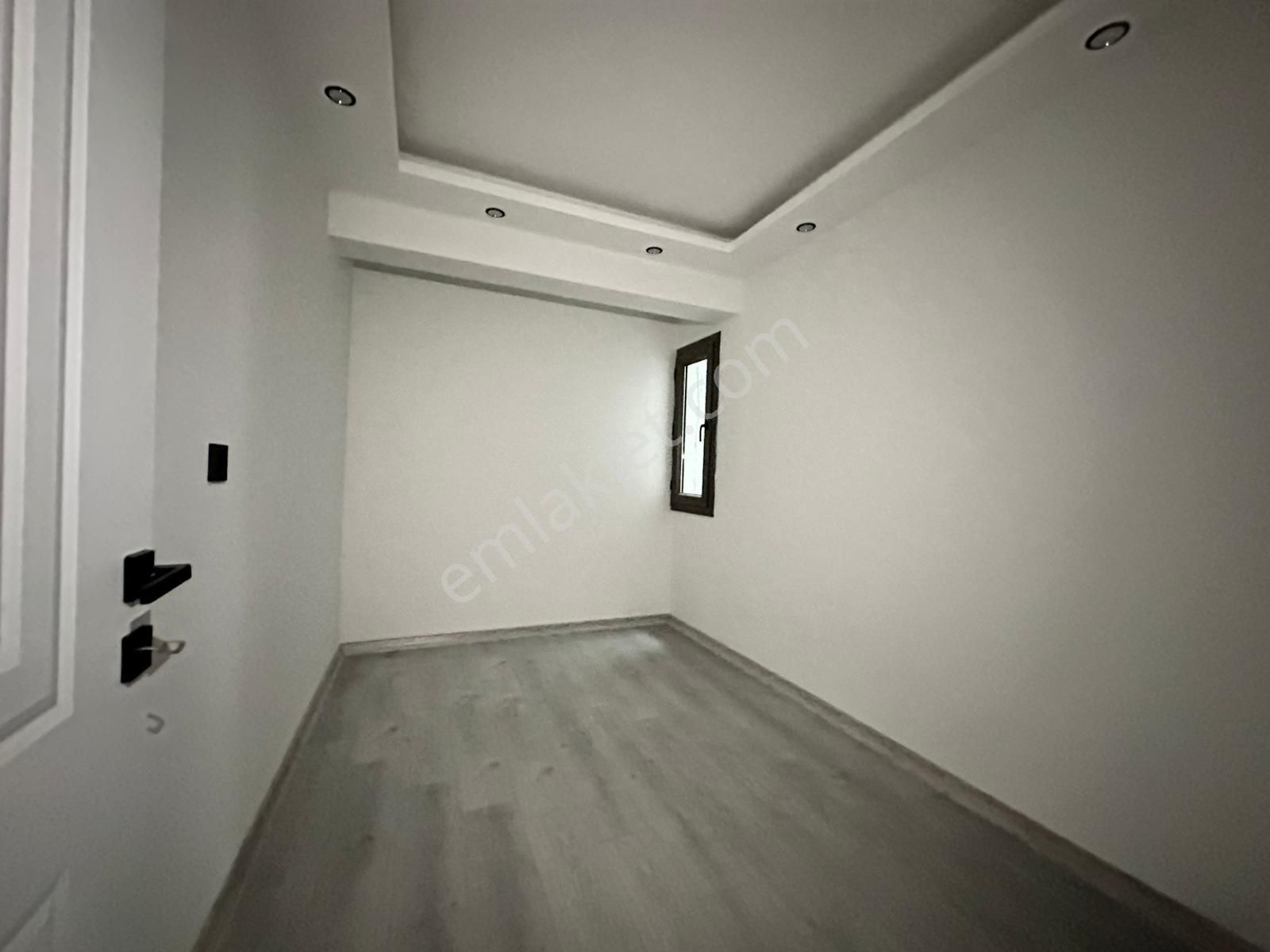 Manisa Muradiye Mah.cumhuriyet Meydanı Cvr3+1 Lüx Sıfır Arakat - Görsel 14