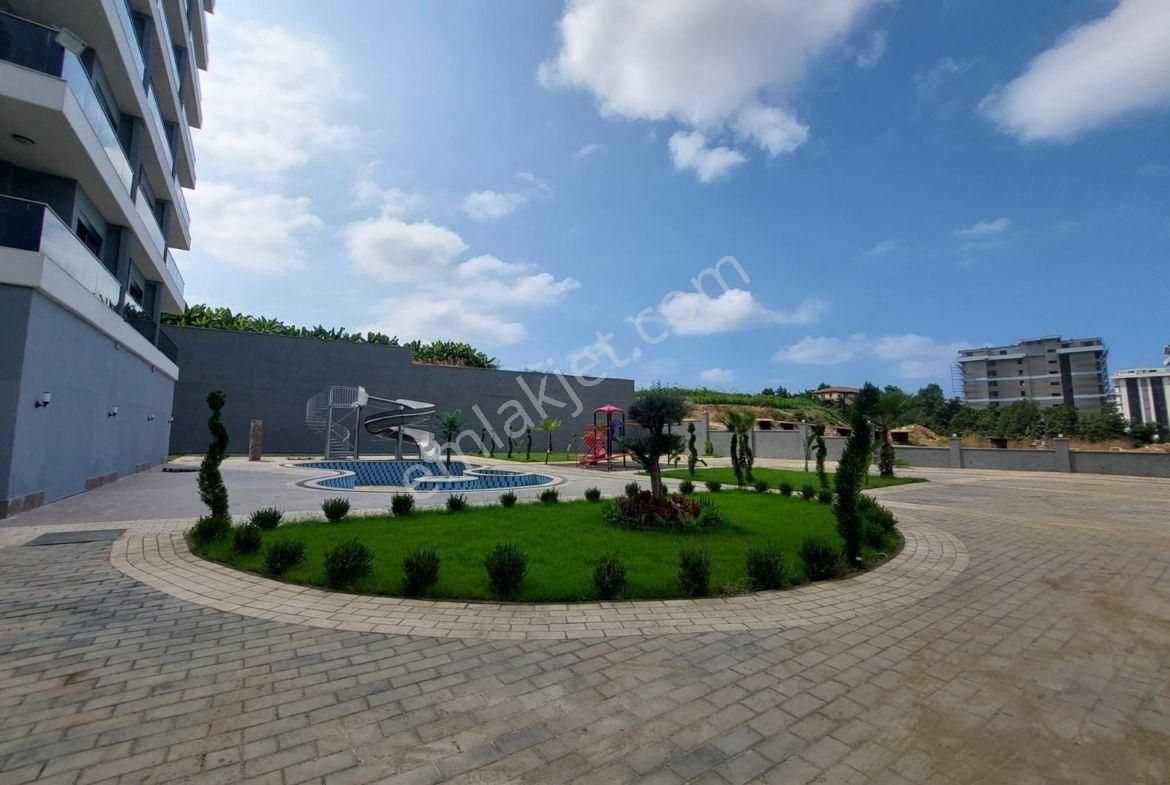 Alanya Mahmutlar’da Deniz Manzaralı, Sosyal Olanaklı 1+1 Daire - Görsel 17