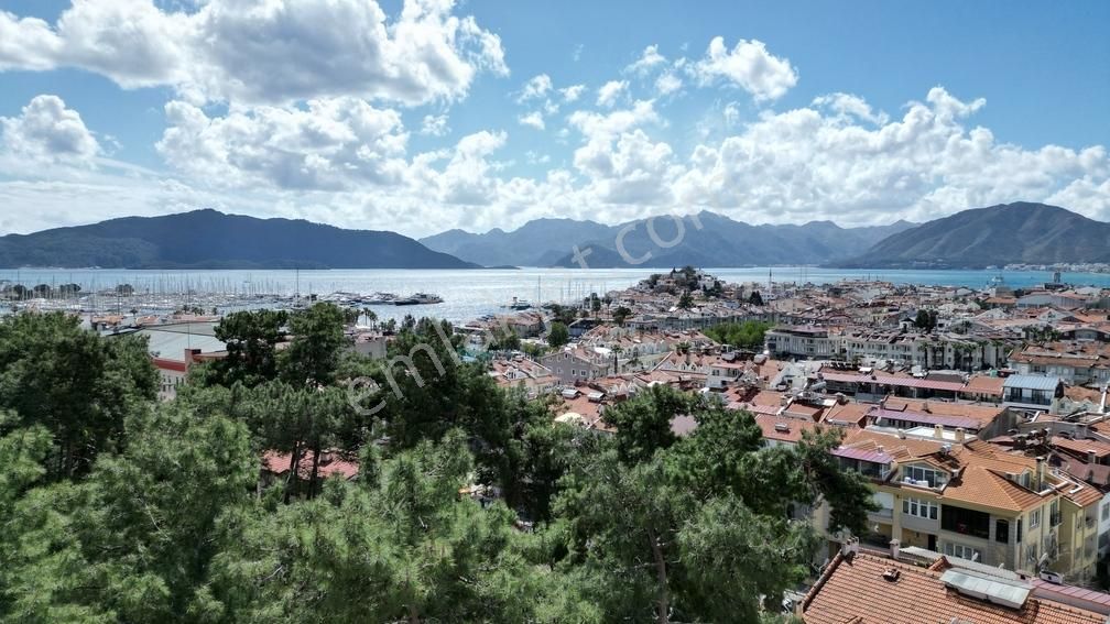Marina Ve Çarşıya Yakın Manzaralı Bakımlı Dubleks Daire - Görsel 23