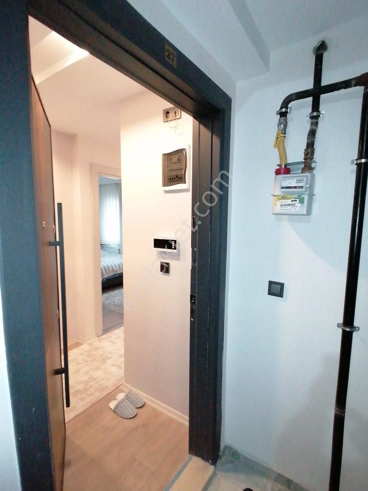 Emfadan Baraj Yolunda D.gazlı Sıfır Ultra Lüks Eşyalı 1+1 Daire - Görsel 23