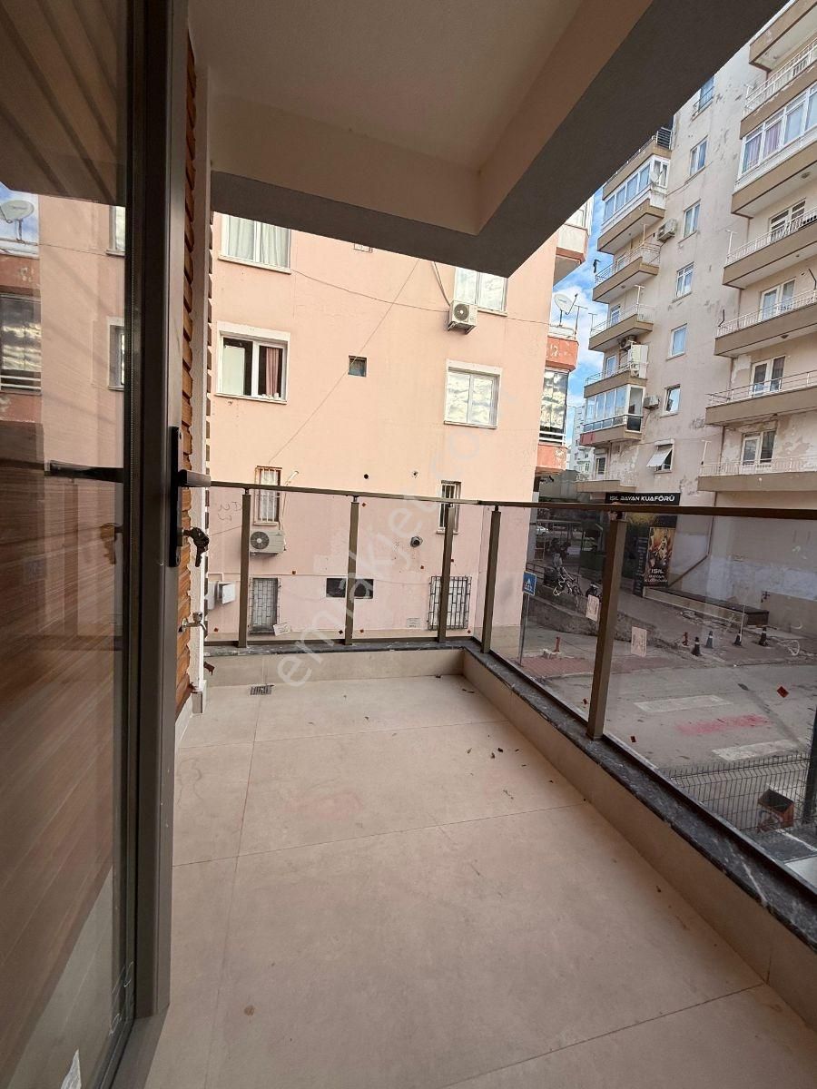 Bahçelievlerde Denize Yürüme Mesafesinde Sıfır 2+1 Lüks Satılık - Görsel 12