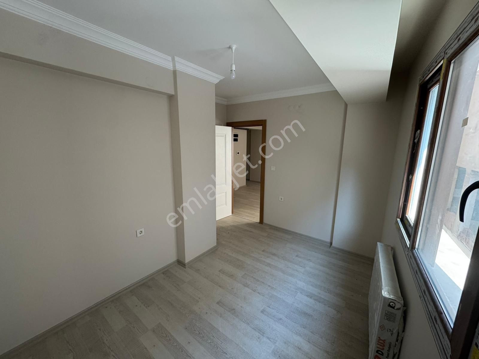 Menderes Caddesi | 2+1 Sıfır | - Görsel 4