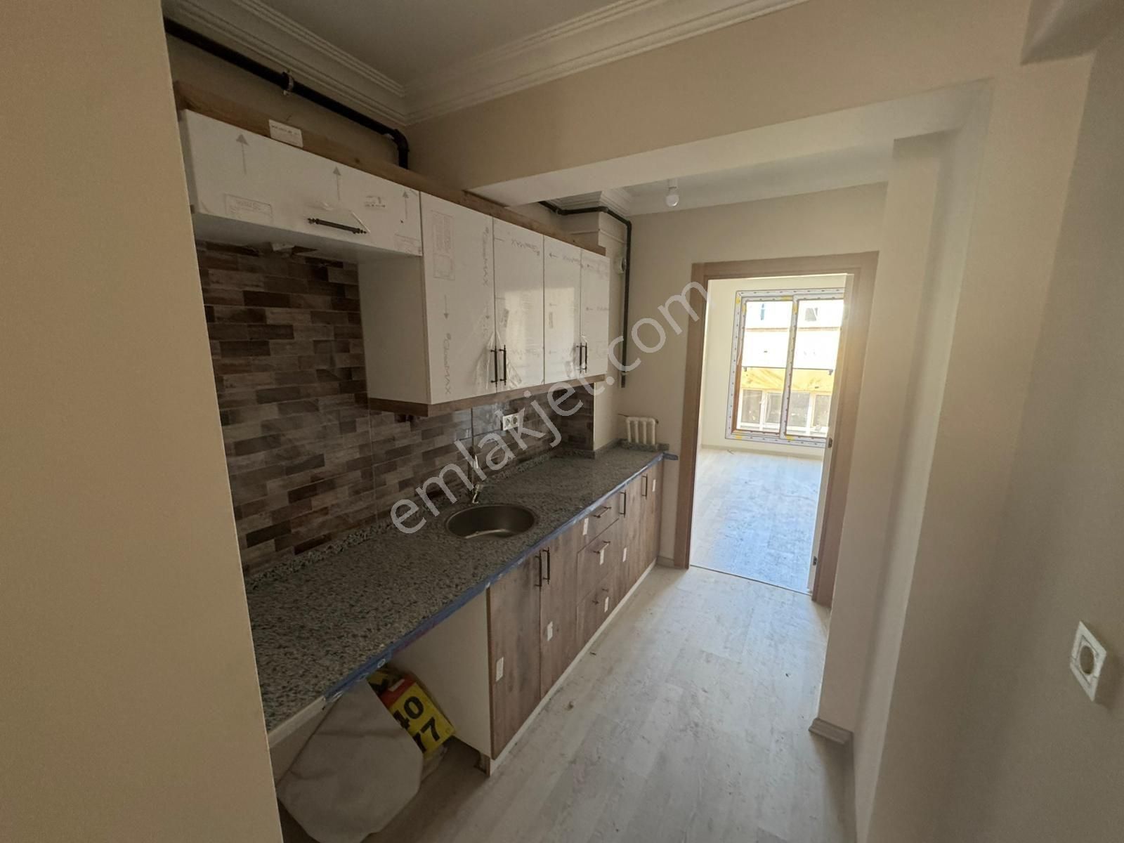 Menderes Caddesi | 2+1 Sıfır | - Görsel 6