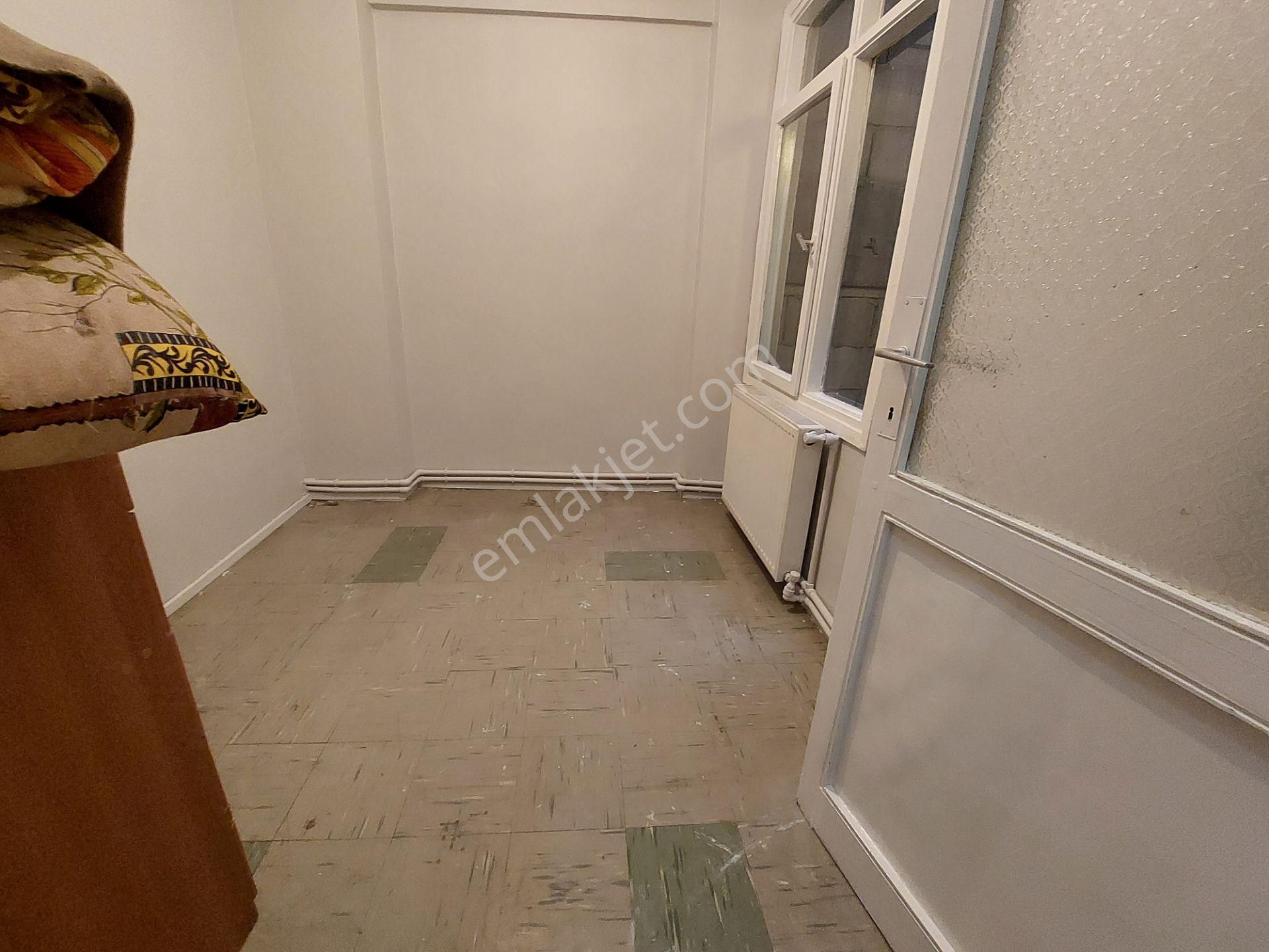 Deva Dan Z.kamil Hast. Ve Çevik Kuvvete Yakın Eşyalı Balkonlu - Görsel 6