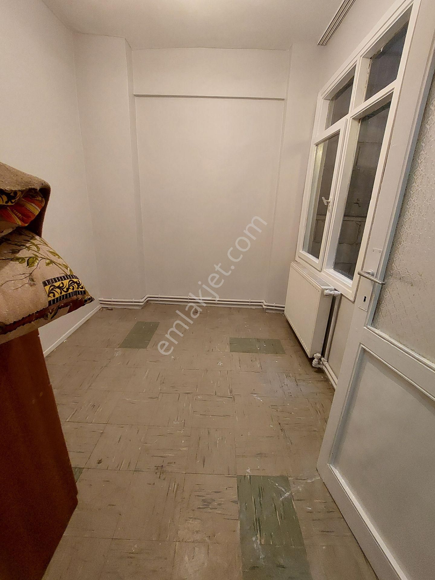 Deva Dan Z.kamil Hast. Ve Çevik Kuvvete Yakın Eşyalı Balkonlu - Görsel 7