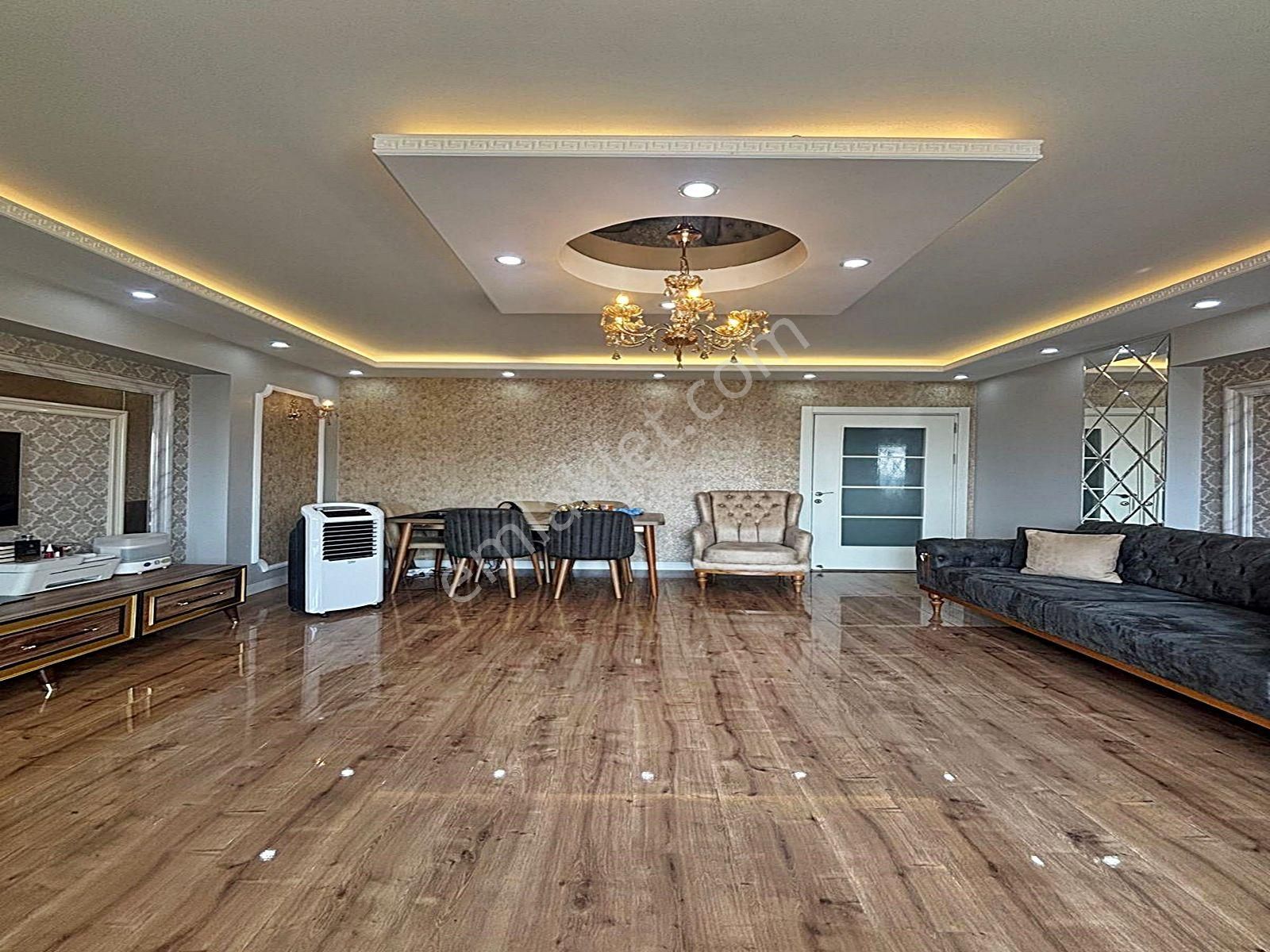 Cadde34 Yapı'dan Beylikdüzü Barış Mahallesinde Geniş Metrekarede 3+1 Eşyalı Satılık Daire!!!! - Görsel 2