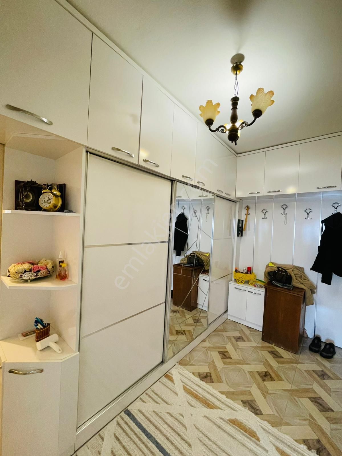 Elisa Gyo/ İldem 3 De Ful Yapılı 3+1 Güney Cephe Satılık Fırsat Dairesi - Görsel 15