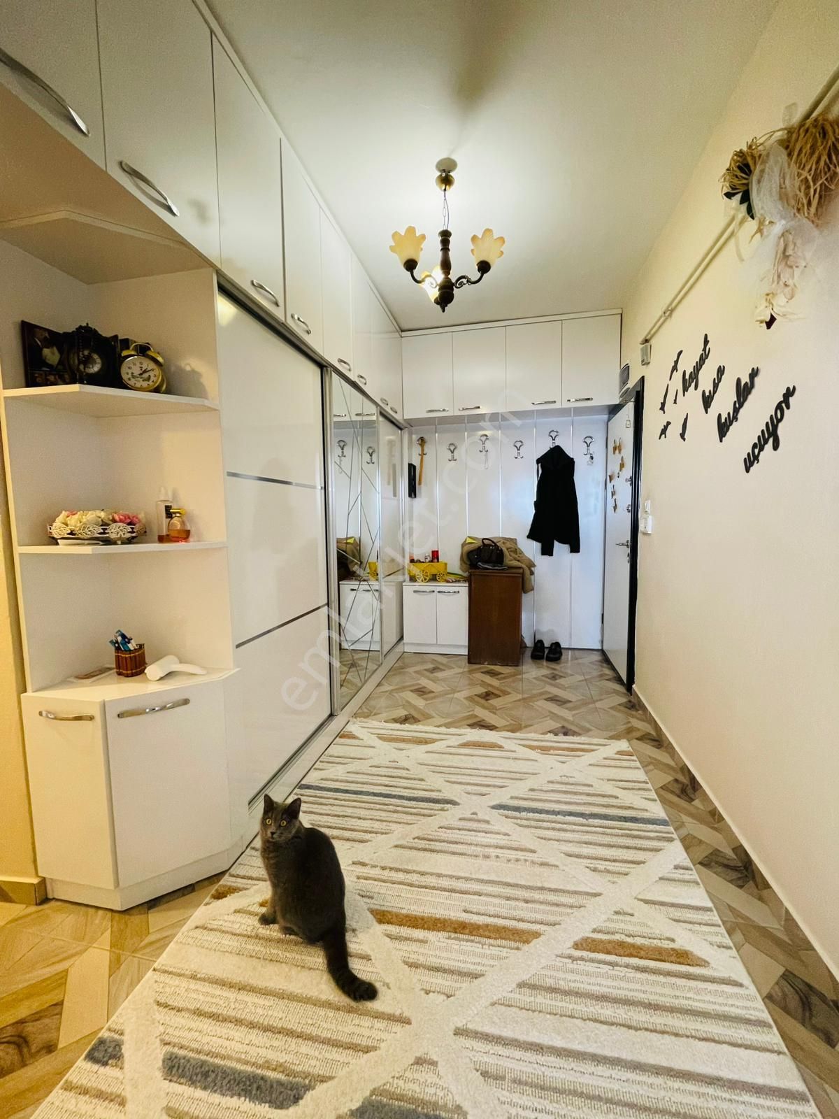 Elisa Gyo/ İldem 3 De Ful Yapılı 3+1 Güney Cephe Satılık Fırsat Dairesi