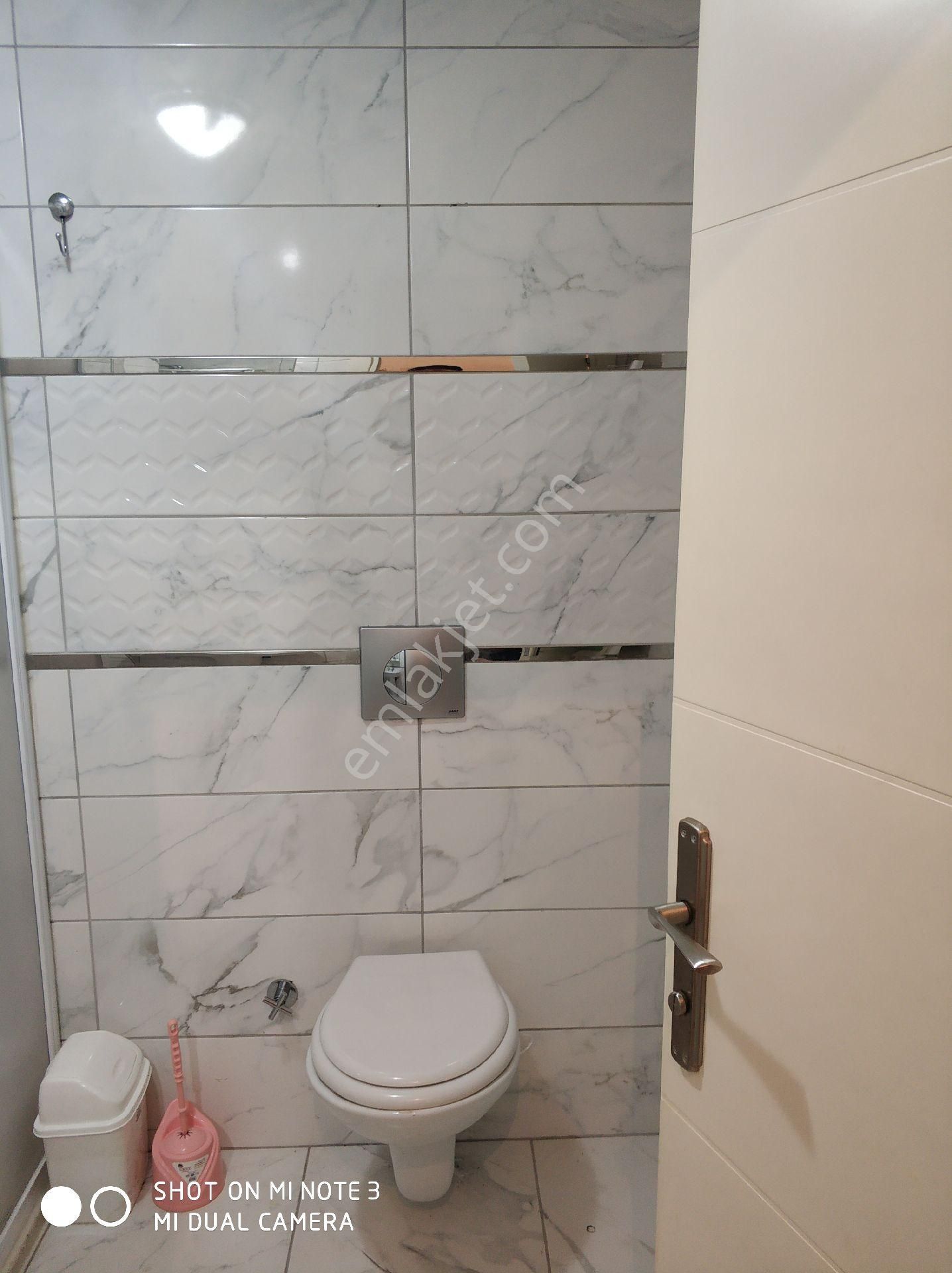 Bahçelievler Mahallesi'nde Kiralık 2+1 Asansörlü Balkonlu Bakımlı Daire - Görsel 15