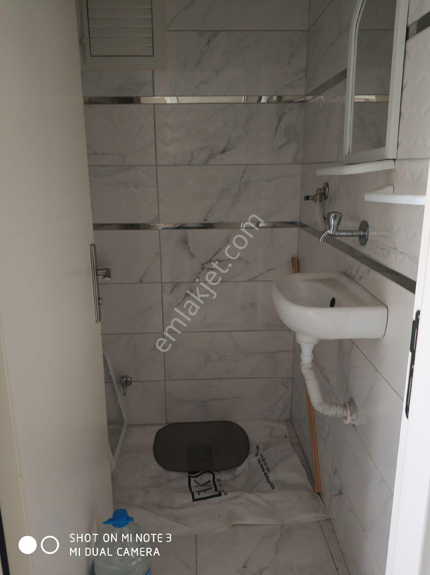 Bahçelievler Mahallesi'nde Kiralık 2+1 Asansörlü Balkonlu Bakımlı Daire - Görsel 9