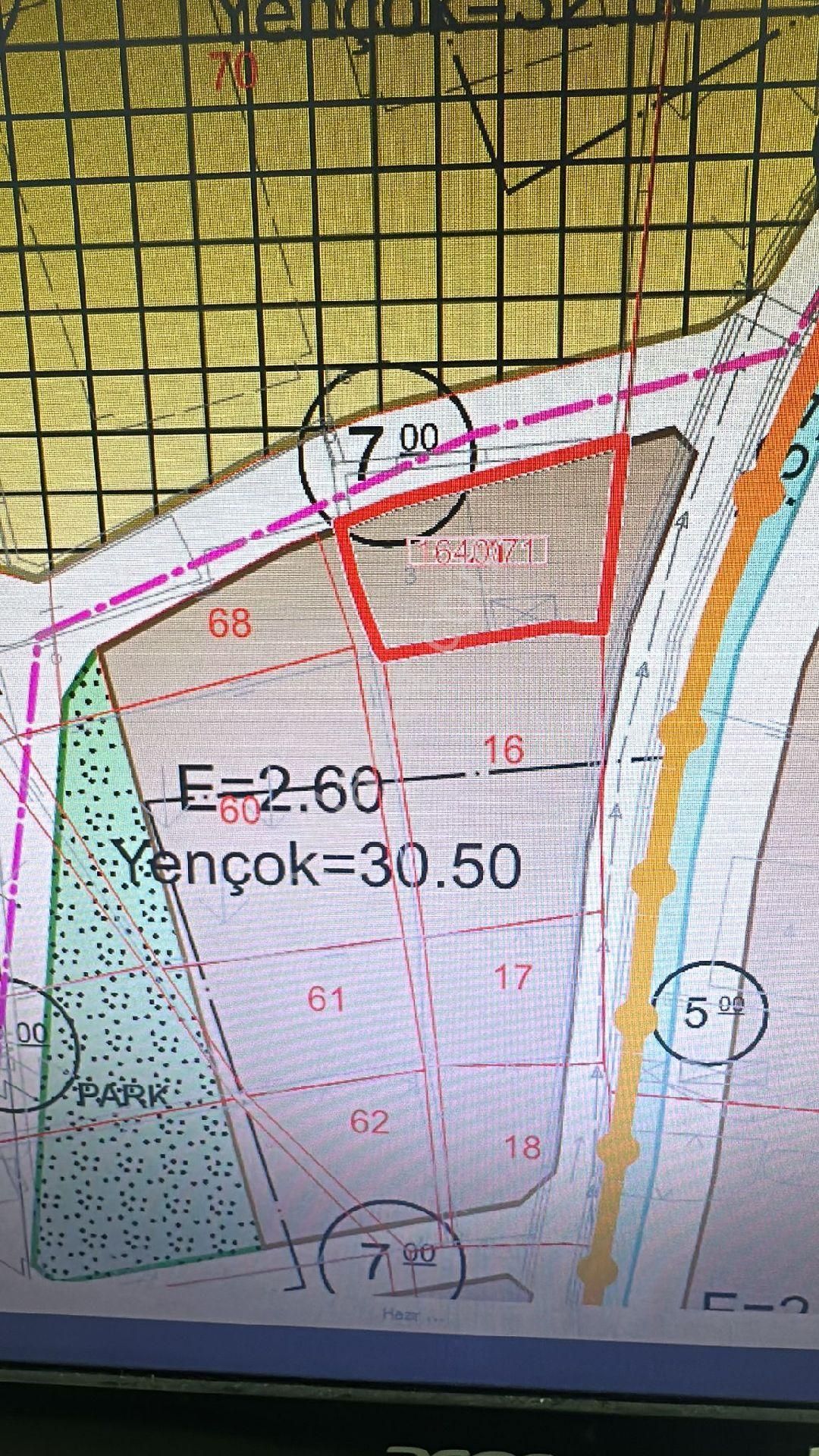Taşçioğlu Emlaktan Satılık İmarlı Arsa 10 Kat İmarlı 900m2 Bürüt İnşaat Alanı Var - Görsel 19