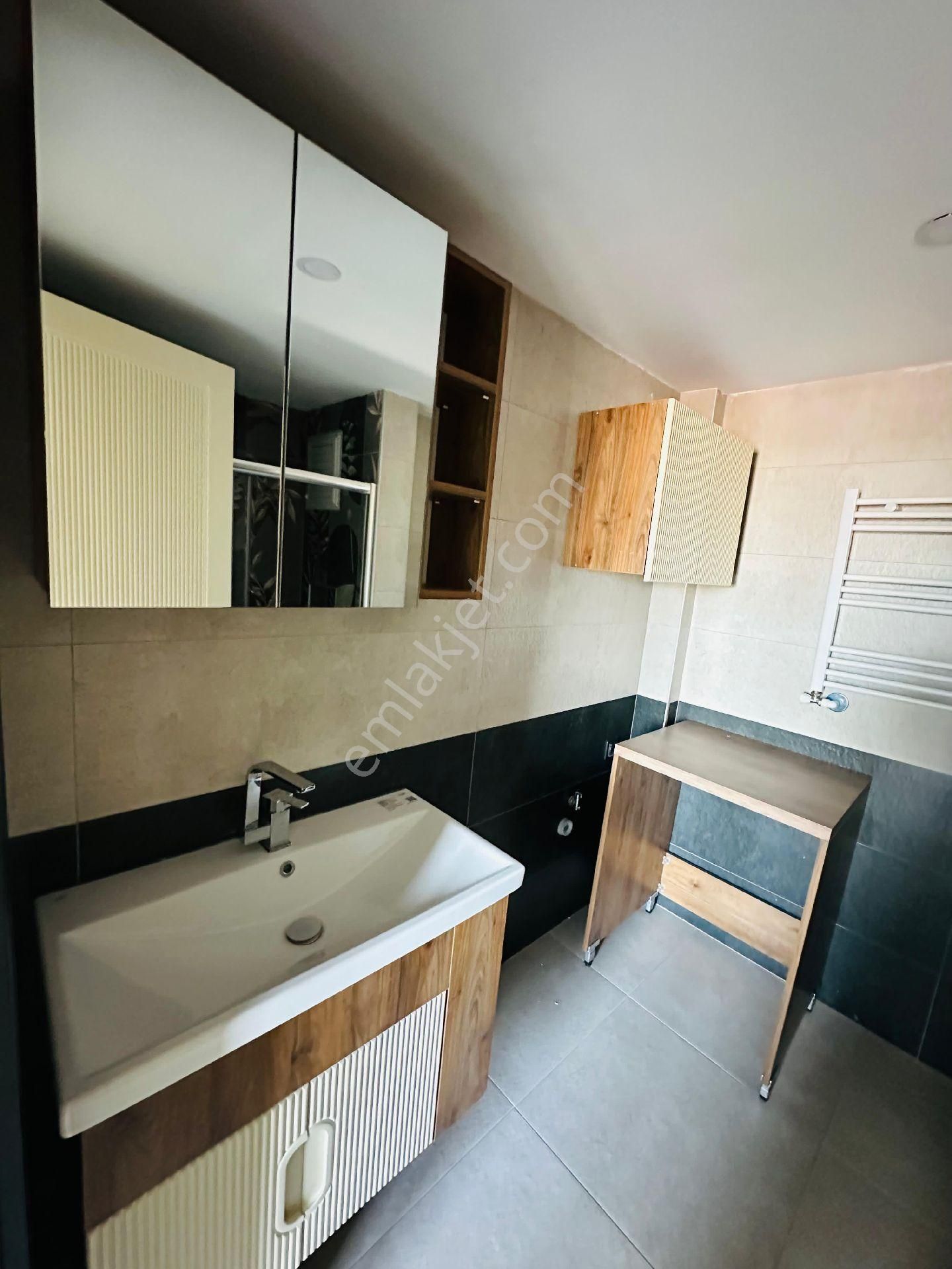 Çınarlıda Bulvar Üstü Ultra Lüks Satılık 2+1 Kapalı Mutfak Daire - Görsel 14