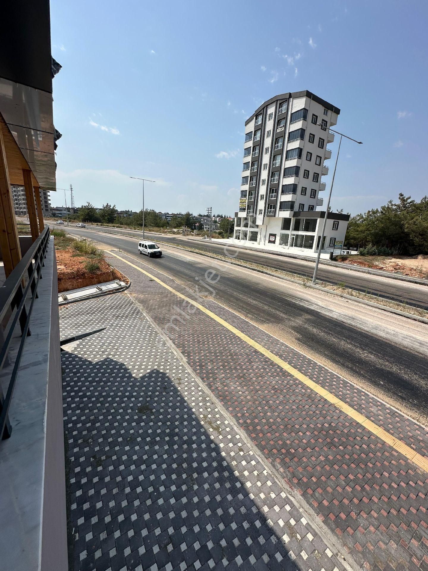 Çınarlıda Bulvar Üstü Ultra Lüks Satılık 2+1 Kapalı Mutfak Daire - Görsel 20