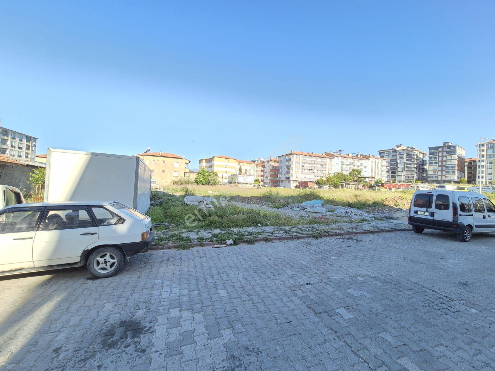 Akçay Artı Emlak'tan Edremit Gazicelal'de Satılık 1065m2 Arsa - Görsel 3