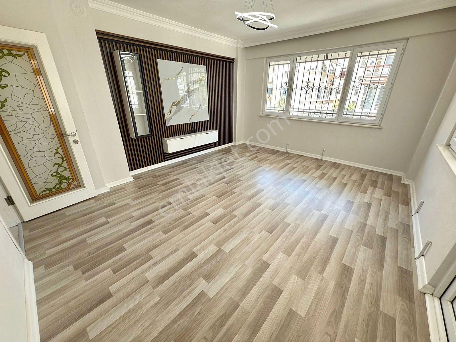 Artı Emlaktan Akçay Merkezde Satılık 3+1 Masrafsız Ara Kat Daire - Görsel 6