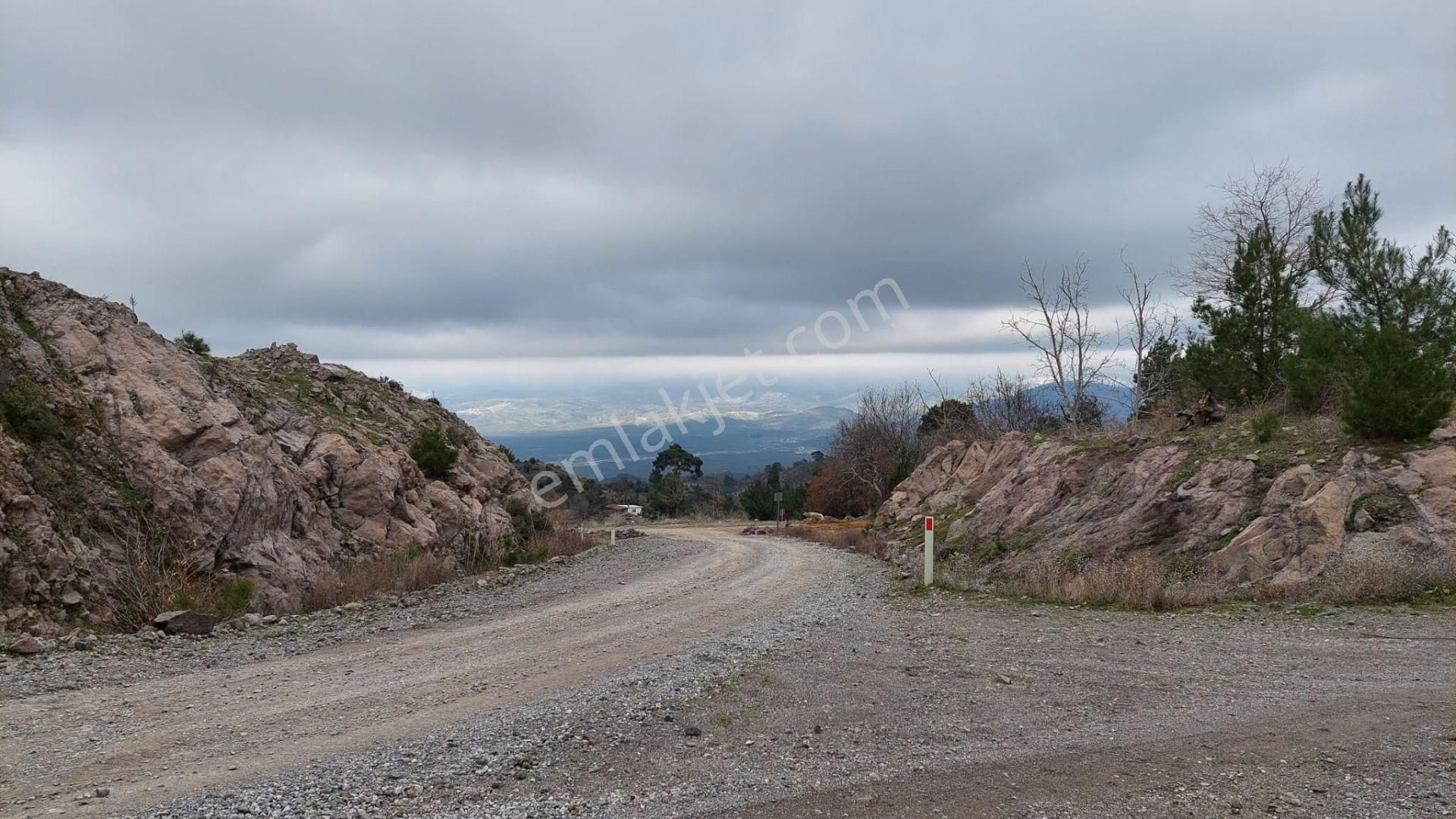 Akçay Artı Emlak'tan Havran Kocadağ'da Satılık 6400m2 Tarla - Görsel 25