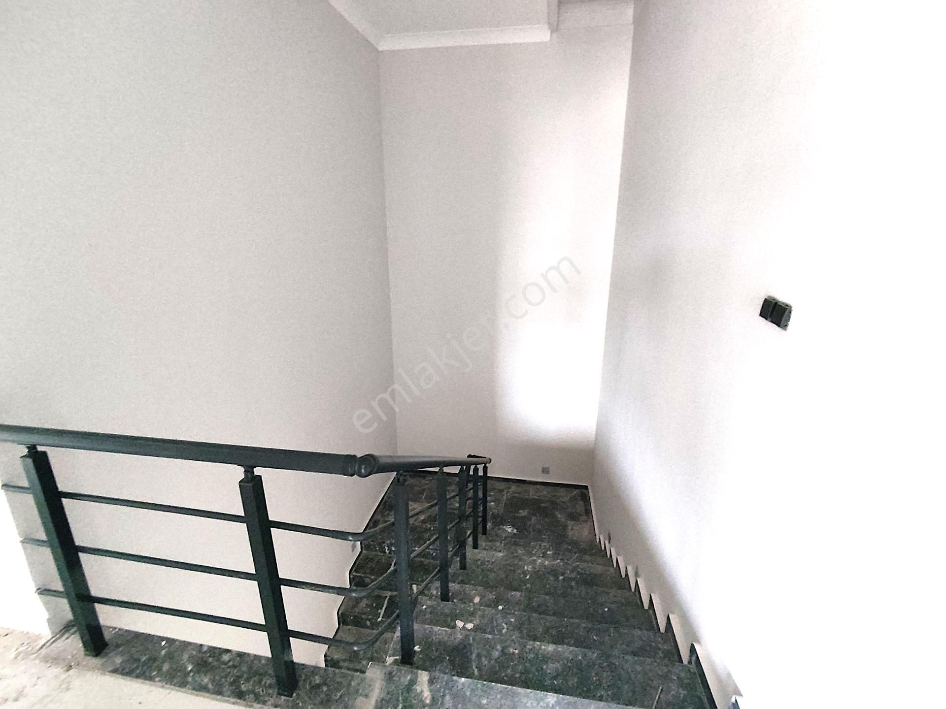 Tek Yetkili Artı Emlak'tan Kızılkeçili'de Satılık 4+1 Lüks Villa - Görsel 21